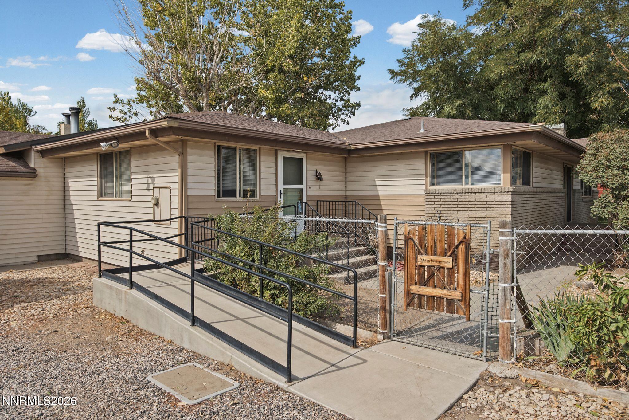 500 Sheckler Cut Off Property Photo 2