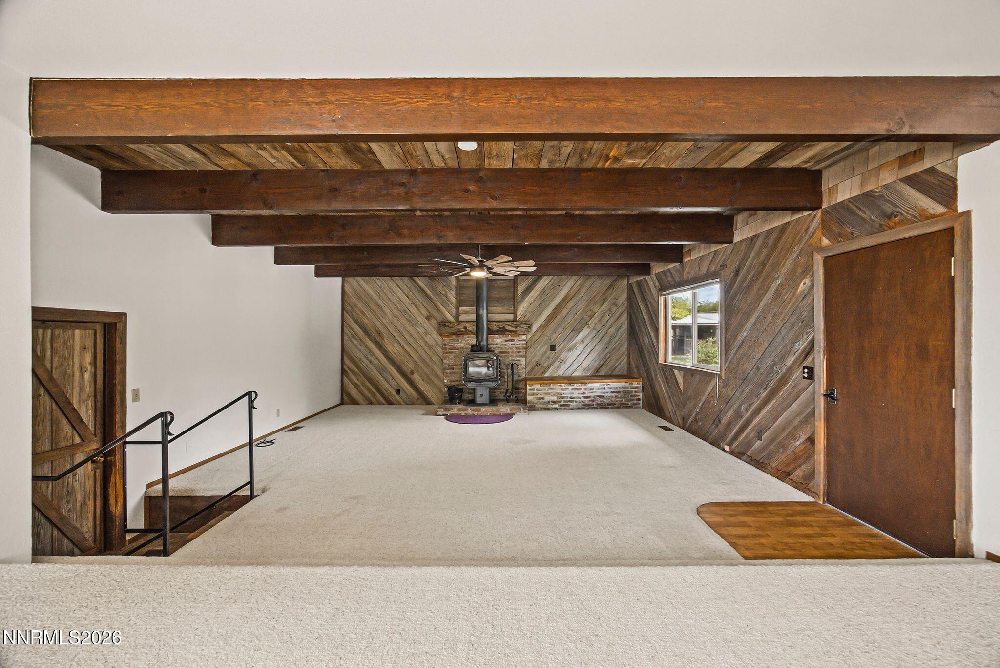 500 Sheckler Cut Off Property Photo 7
