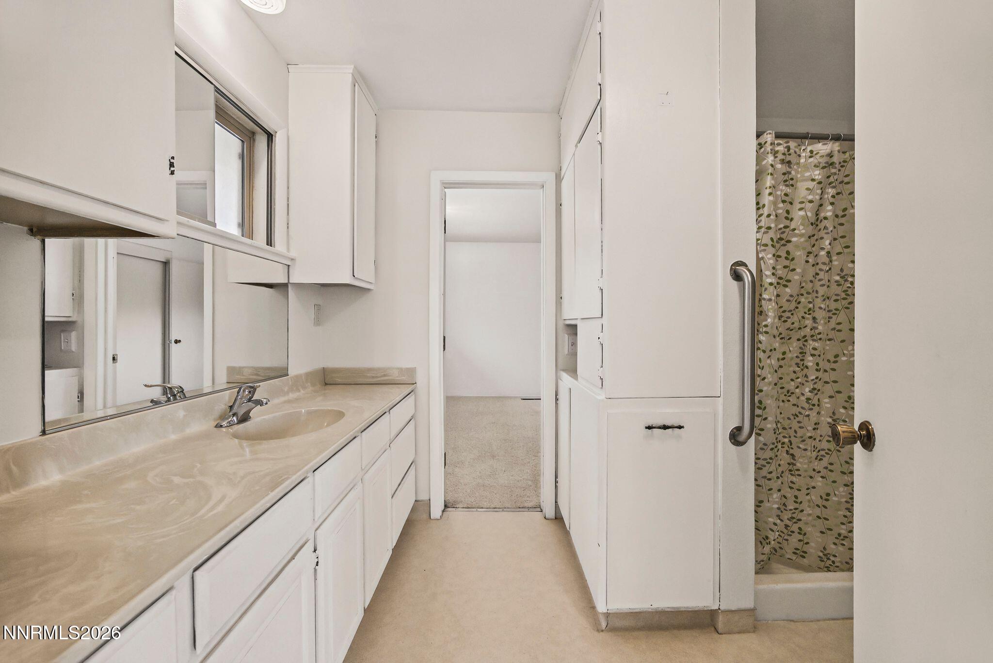 500 Sheckler Cut Off Property Photo 16