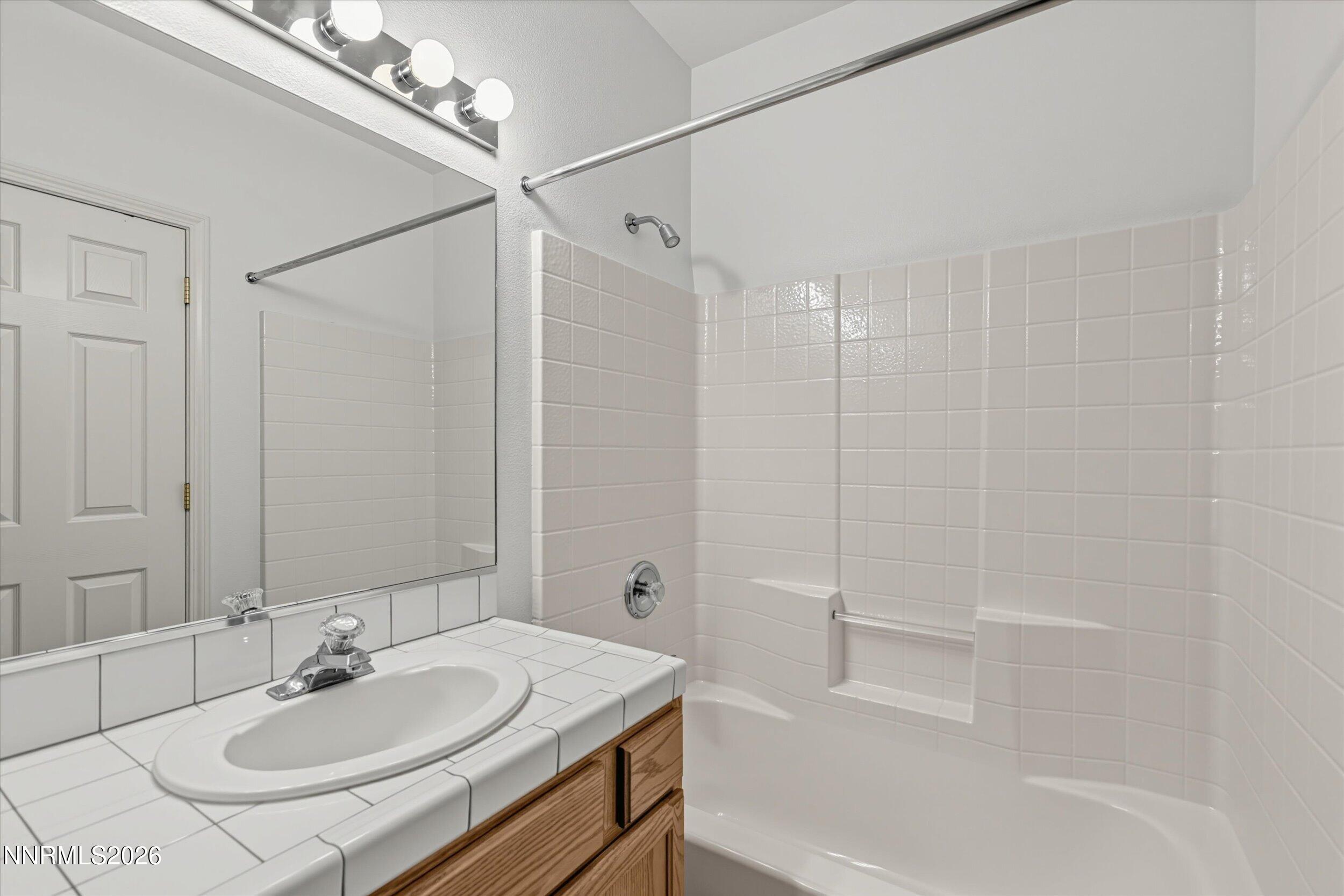 15 Caterpillar Court Property Photo 24