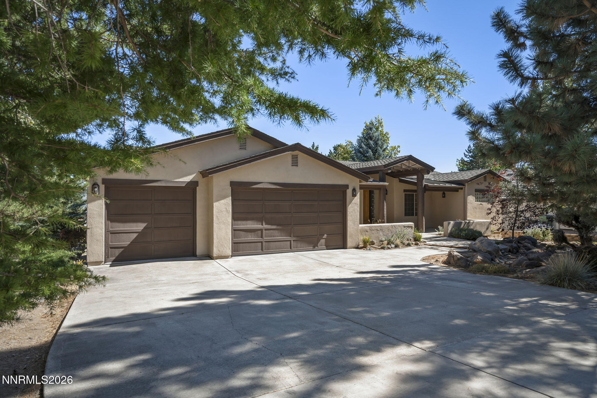 14130 Quiet Meadow Court Property Photo 3
