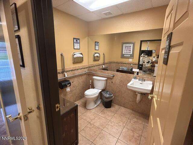 1664 N U.s. Highway 395 102 Property Photo 27