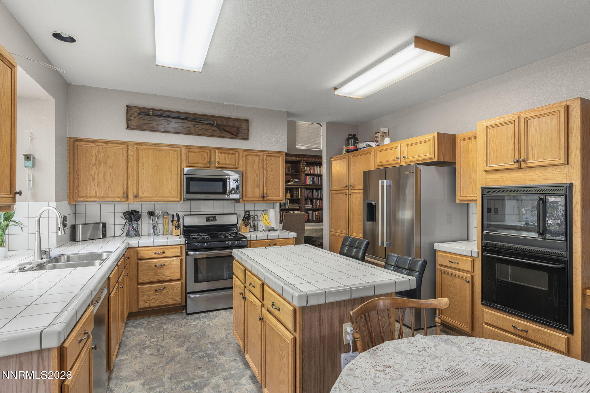 1550 Disc Drive Property Photo 12