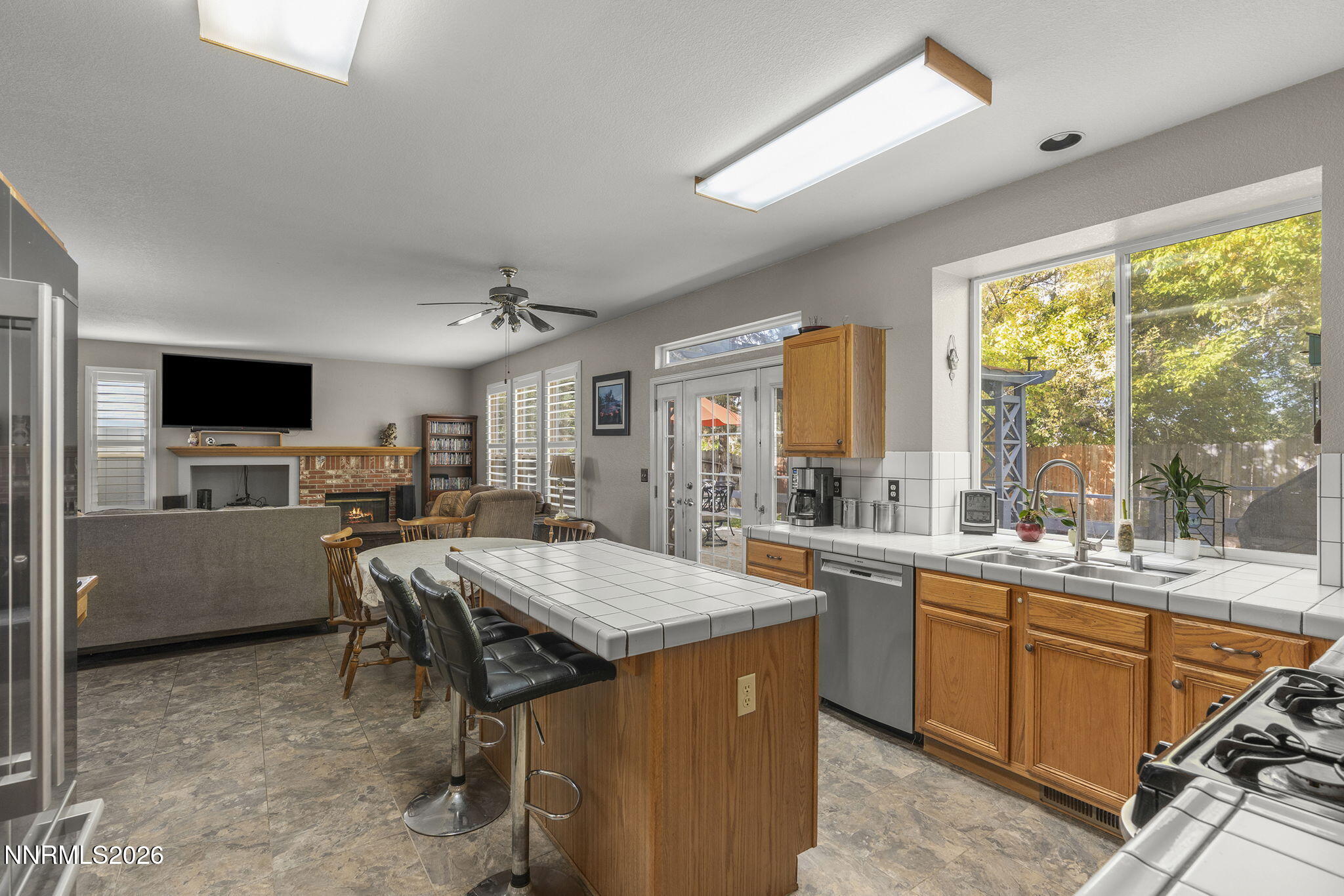 1550 Disc Drive Property Photo 13