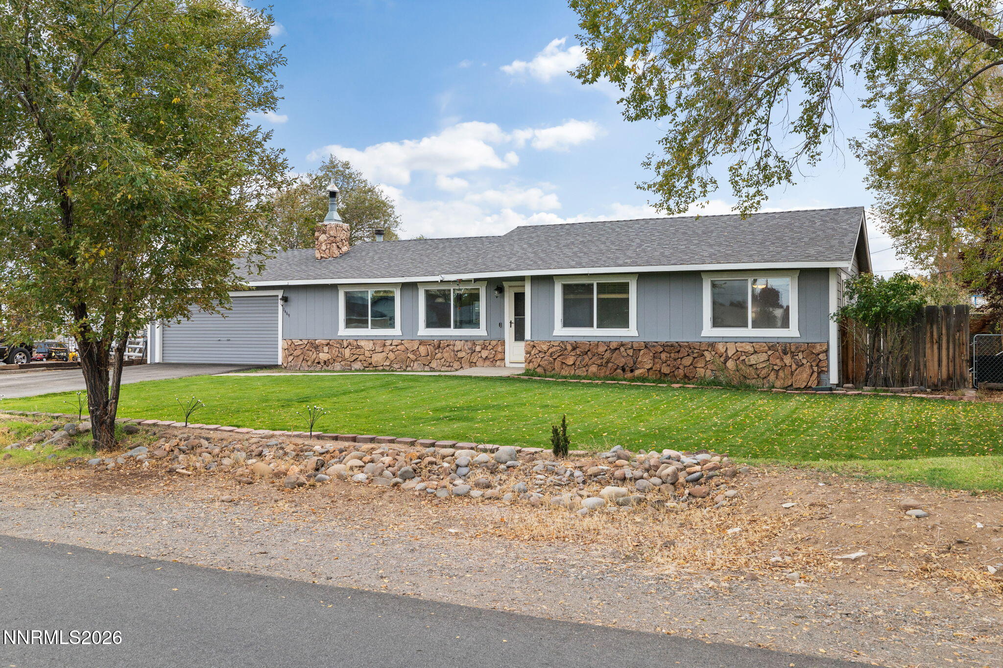 1469 Langley Drive Property Photo 3