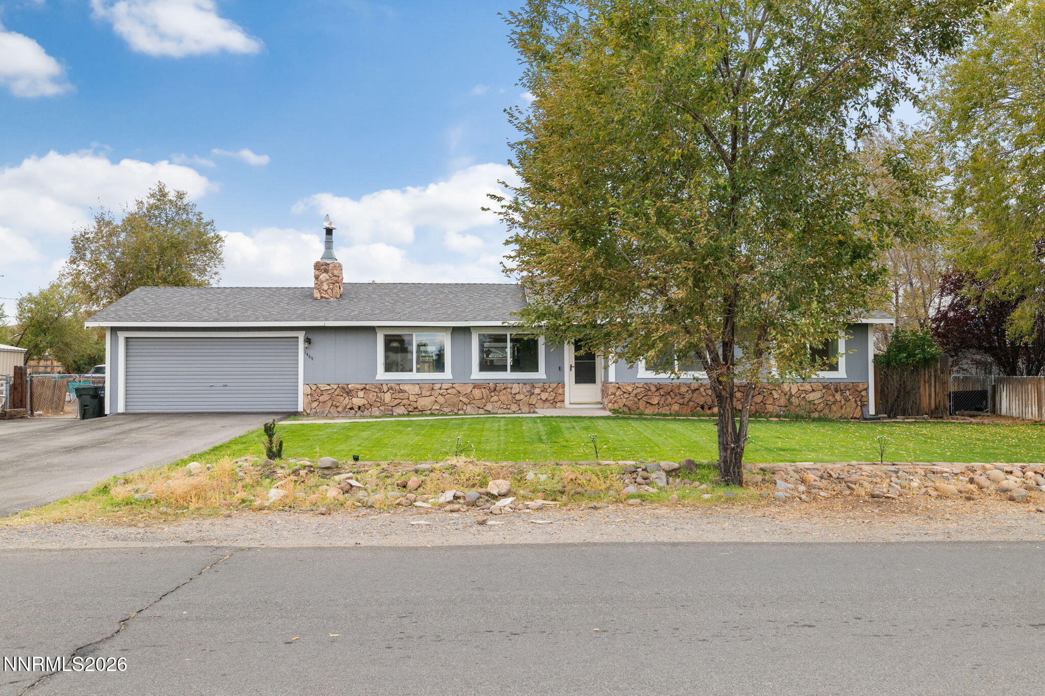 1469 Langley Drive Property Photo 4