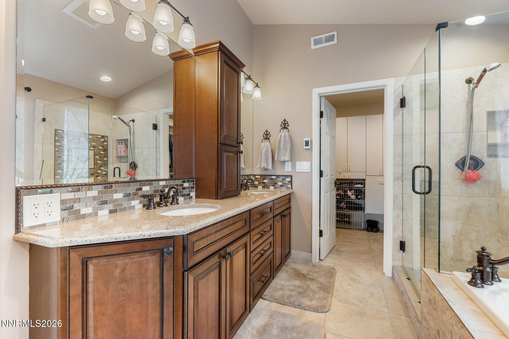 996 Country Ridge Drive Property Photo 32