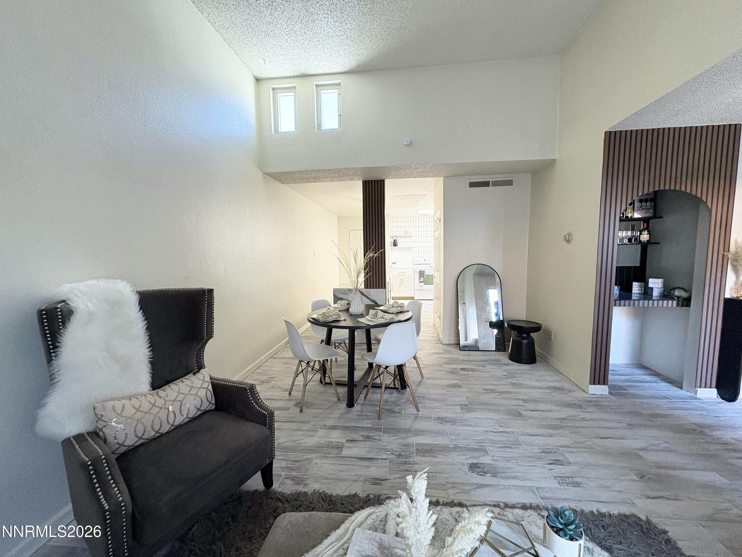 1009 Baywood Drive C Property Photo 10