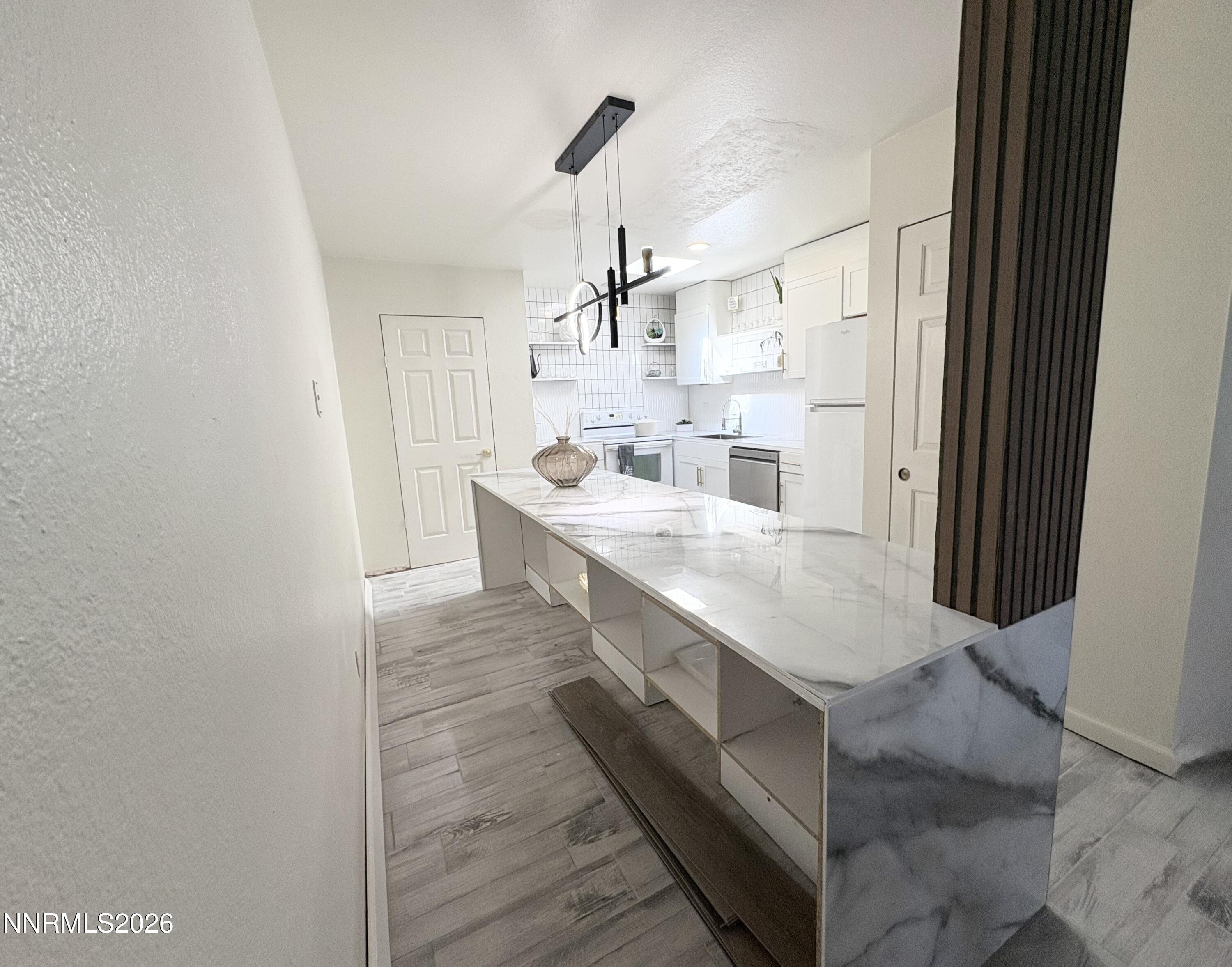 1009 Baywood Drive C Property Photo 11