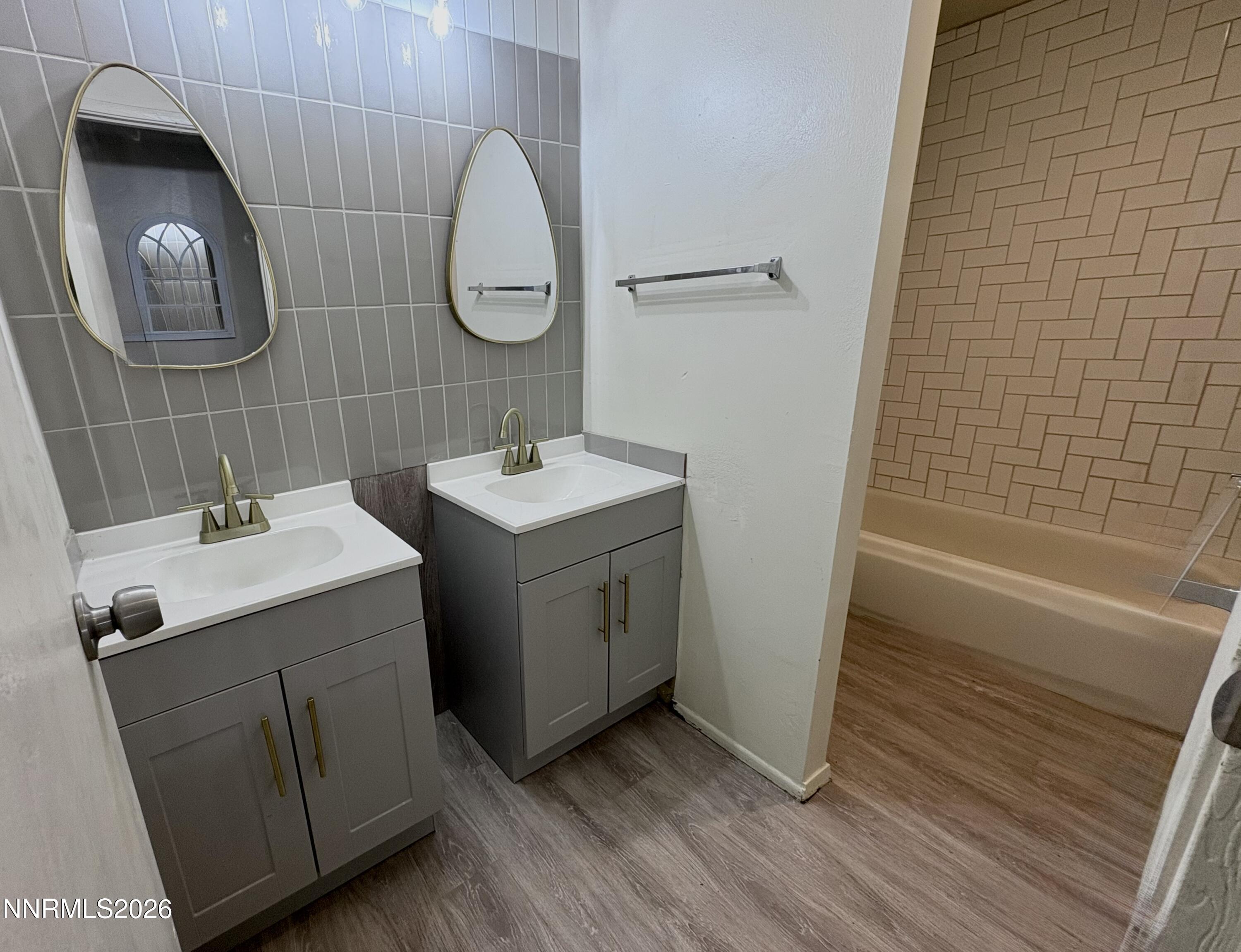 1009 Baywood Drive C Property Photo 27