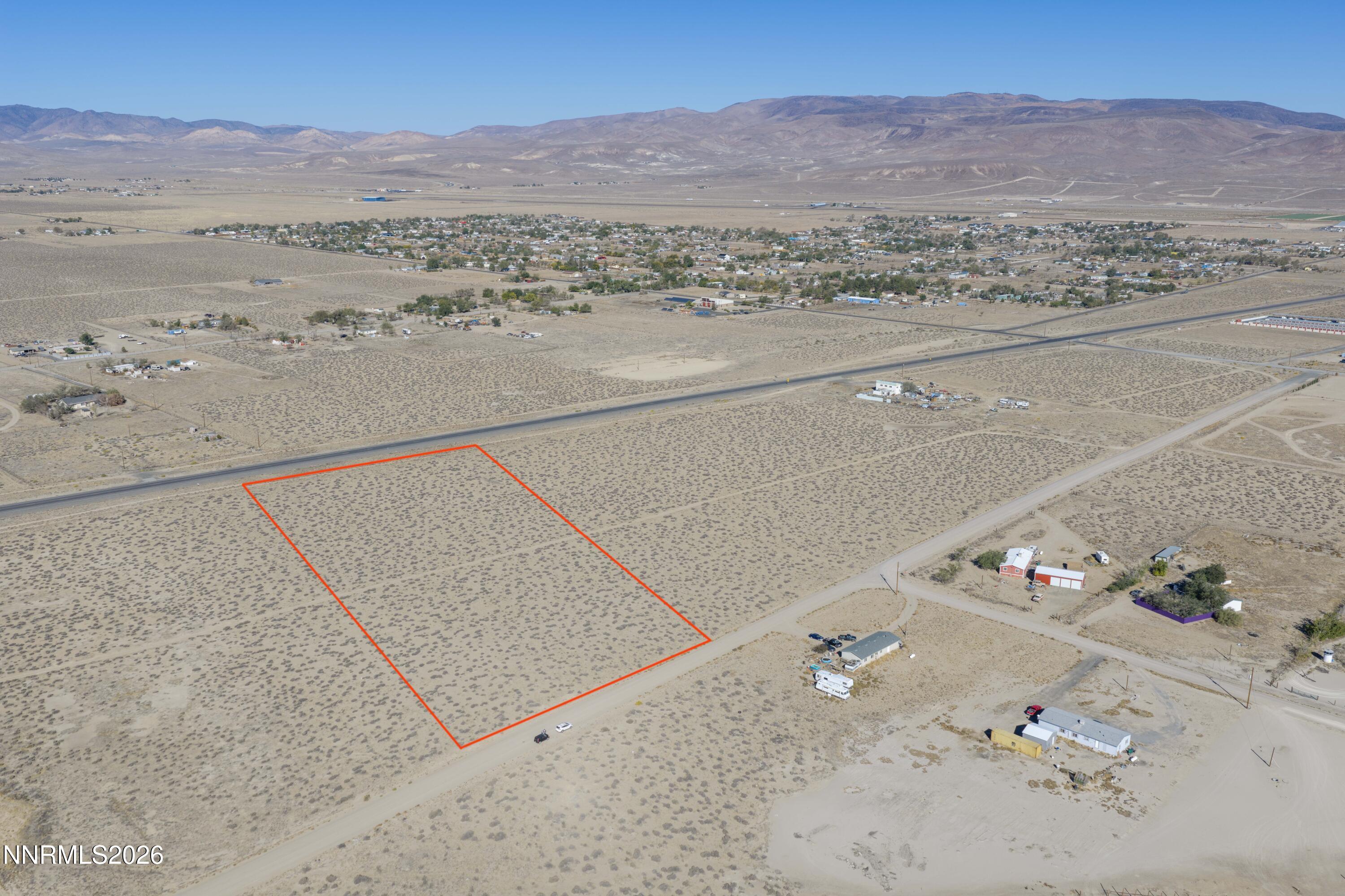 4400 Highway 95a Property Photo 1