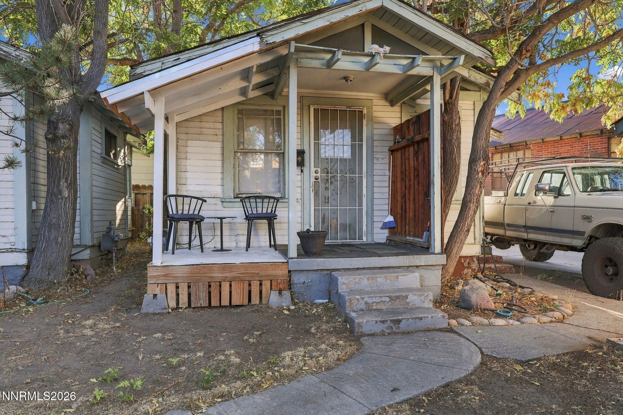420 Holcomb Avenue Property Photo 2