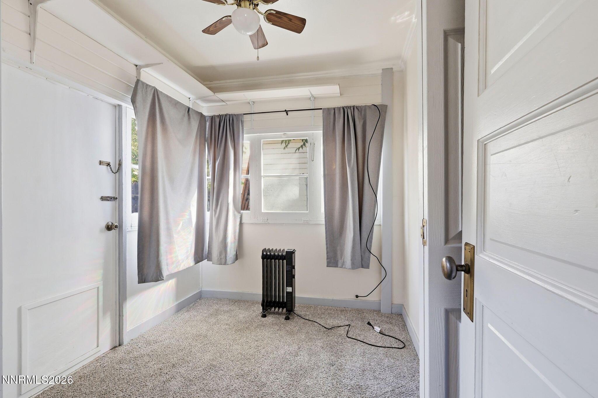 420 Holcomb Avenue Property Photo 8