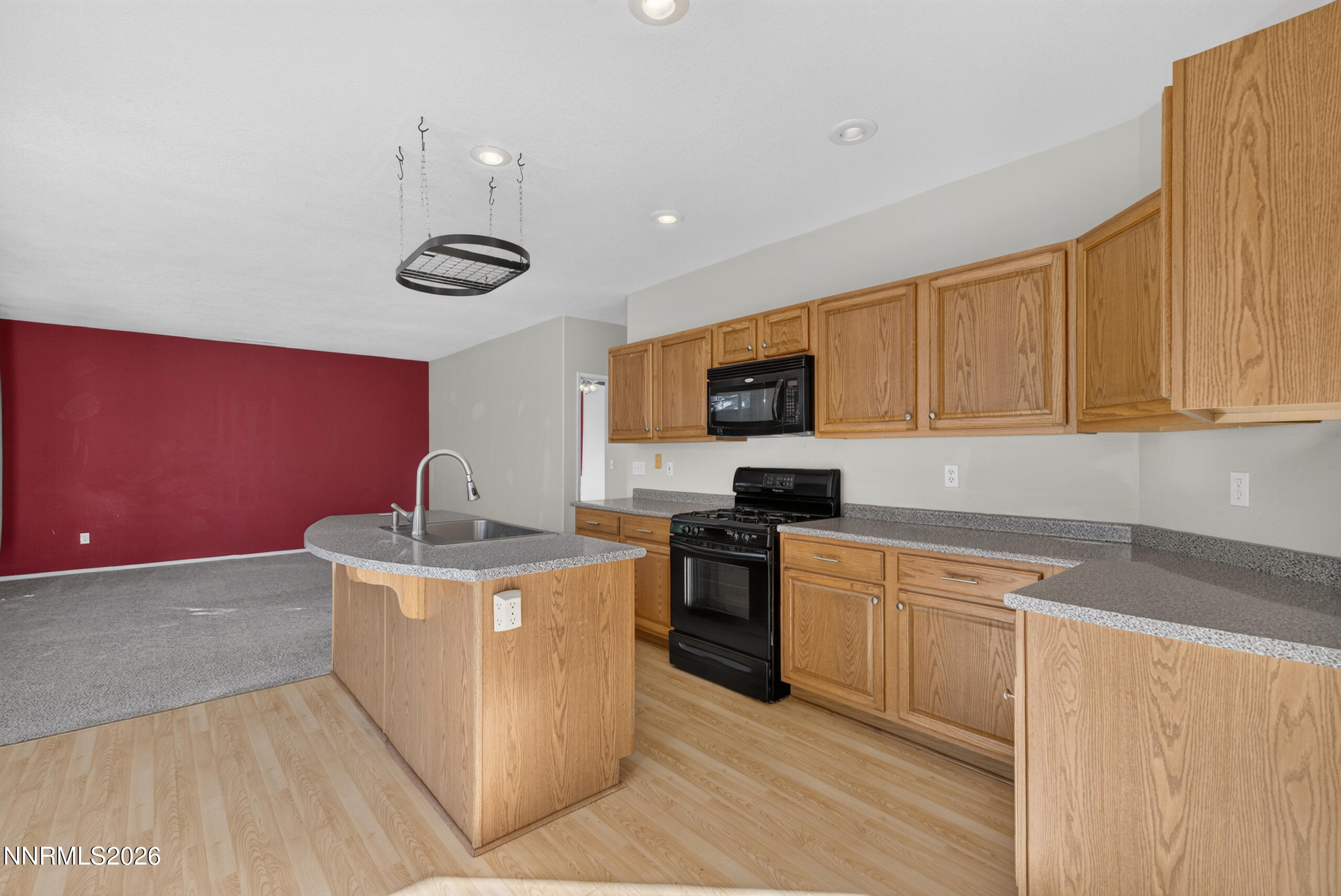 7920 Monterey Shores Drive Property Photo 3