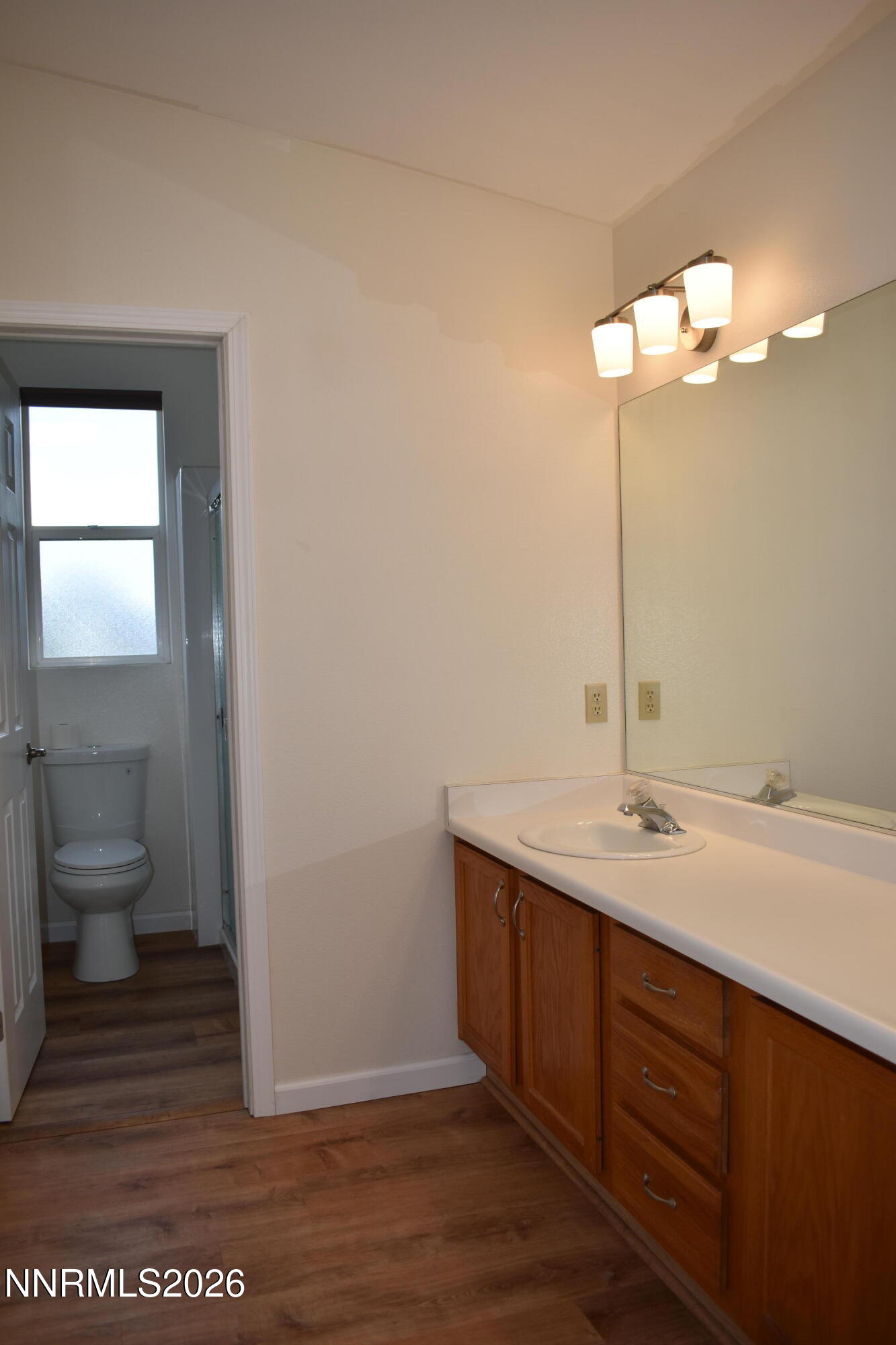 1826 White Pine Way Property Photo 7