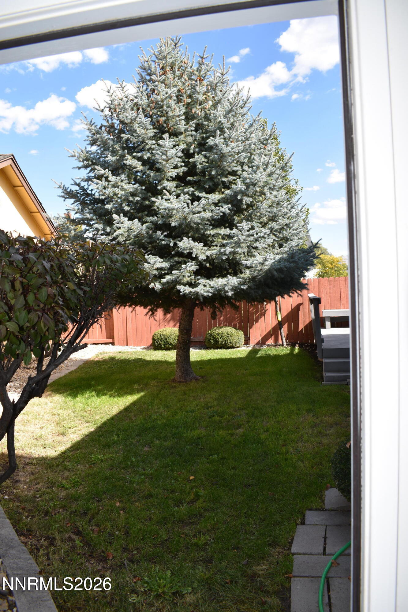 1826 White Pine Way Property Photo 16