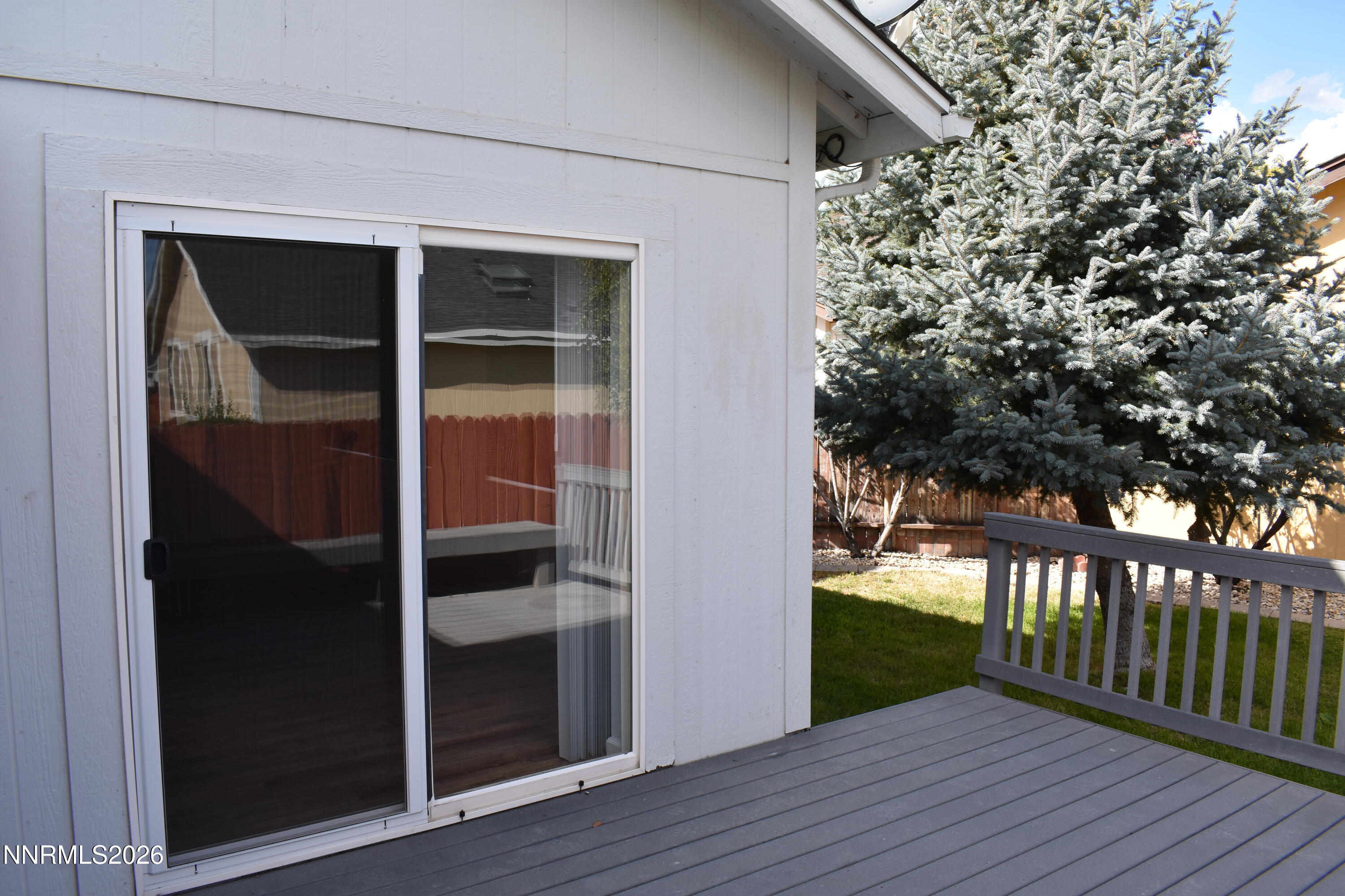1826 White Pine Way Property Photo 17