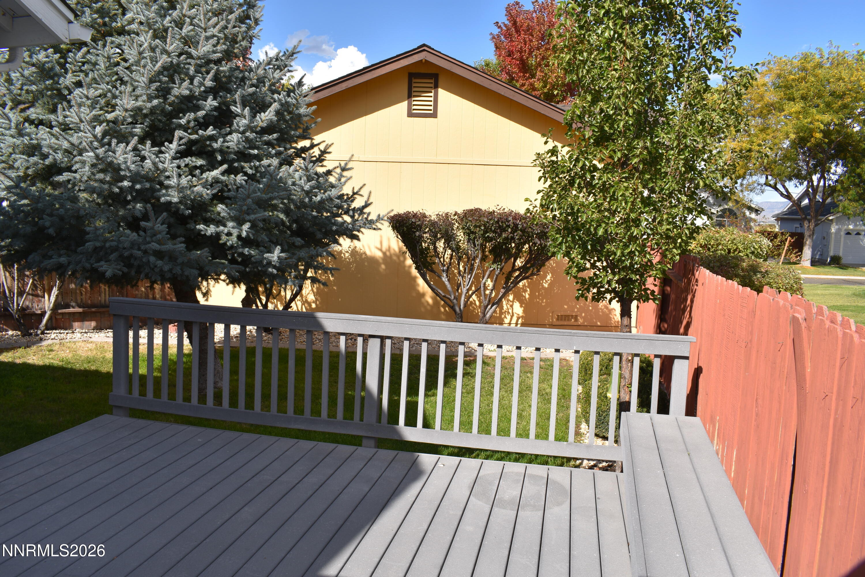 1826 White Pine Way Property Photo 18