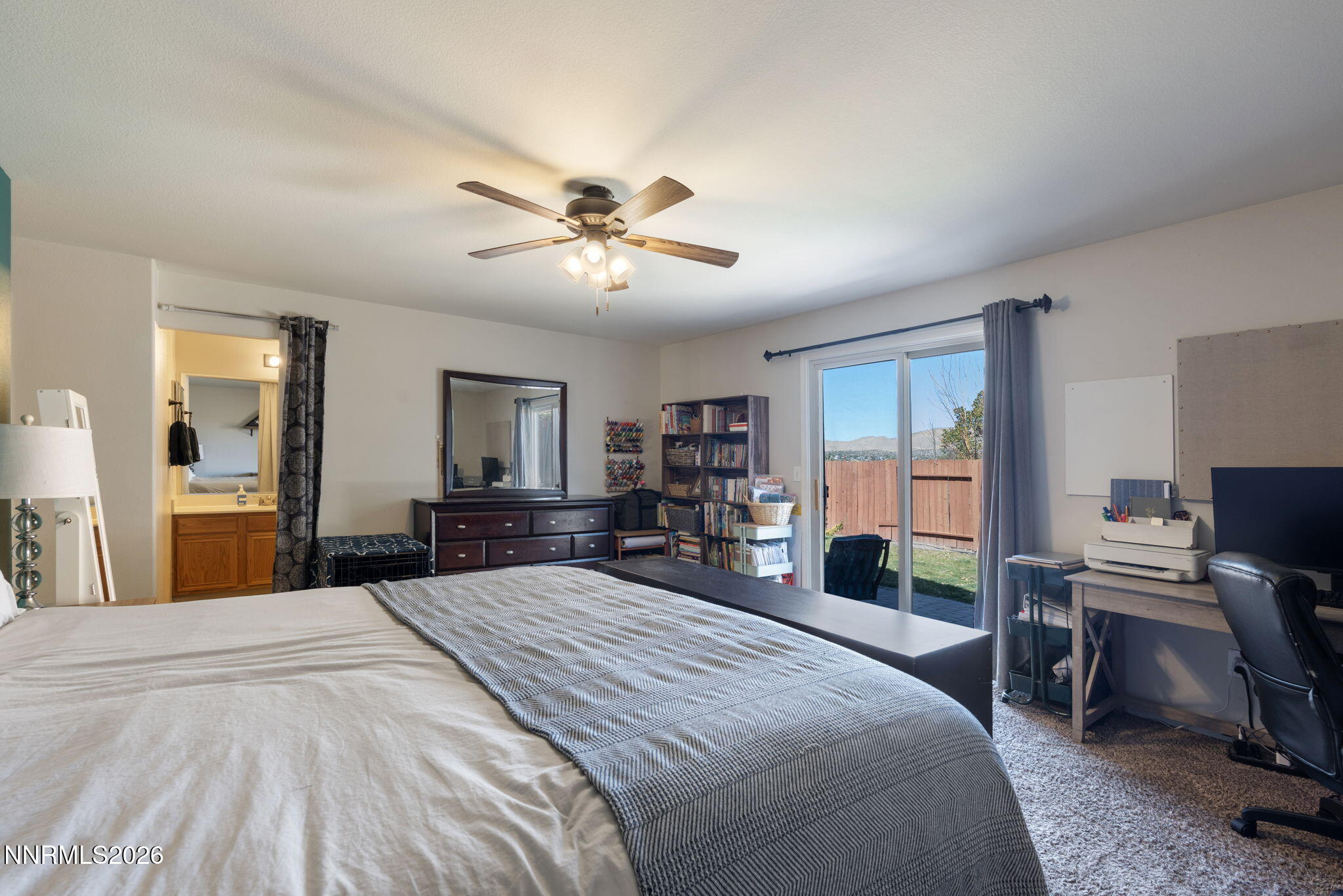 5687 Peach Court Property Photo 16