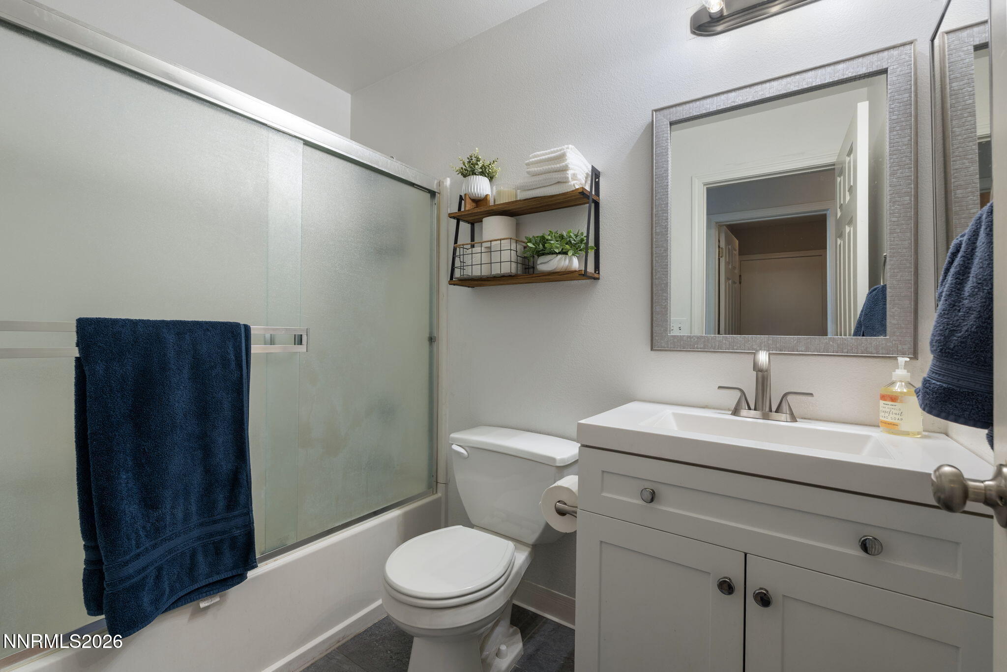 5687 Peach Court Property Photo 20