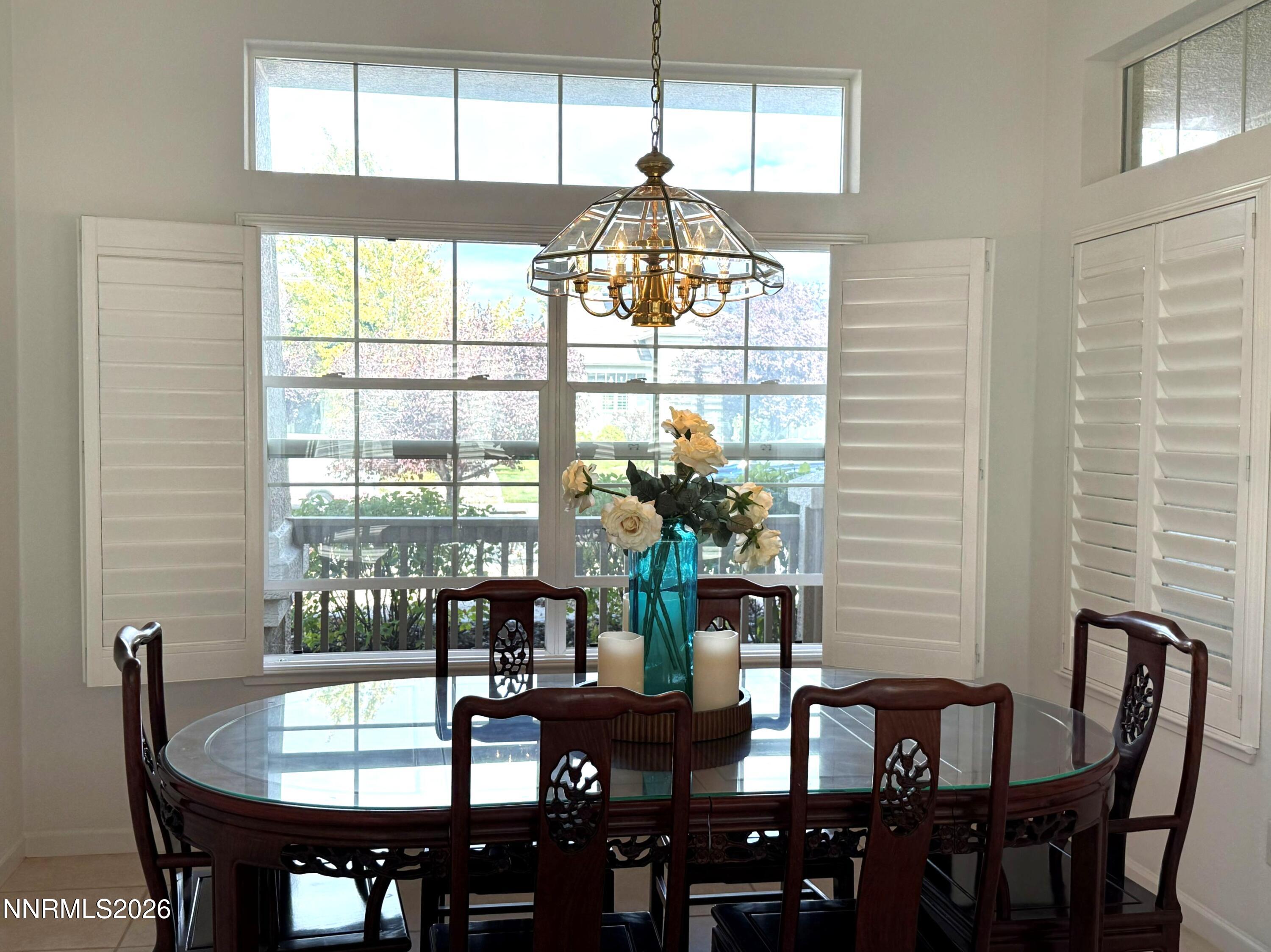 1750 Glen Cove Court Property Photo 4