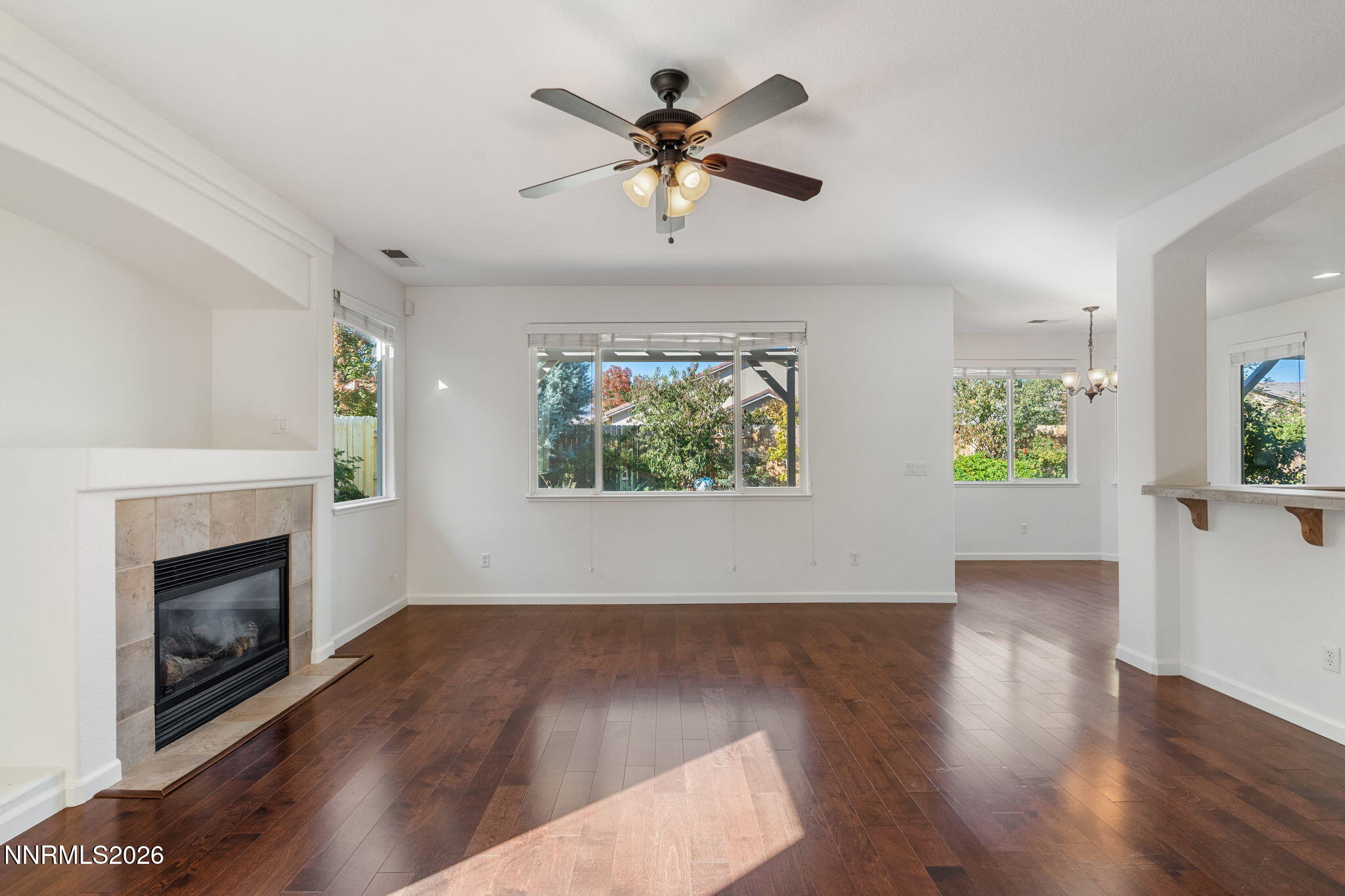 10295 Lucente Way Property Photo 12