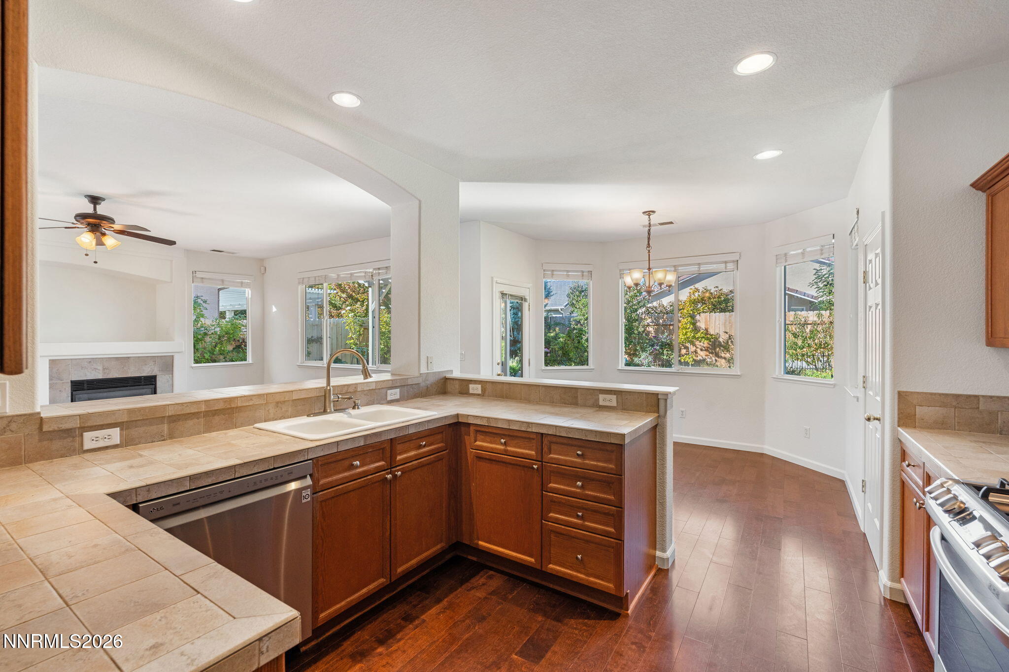 10295 Lucente Way Property Photo 18