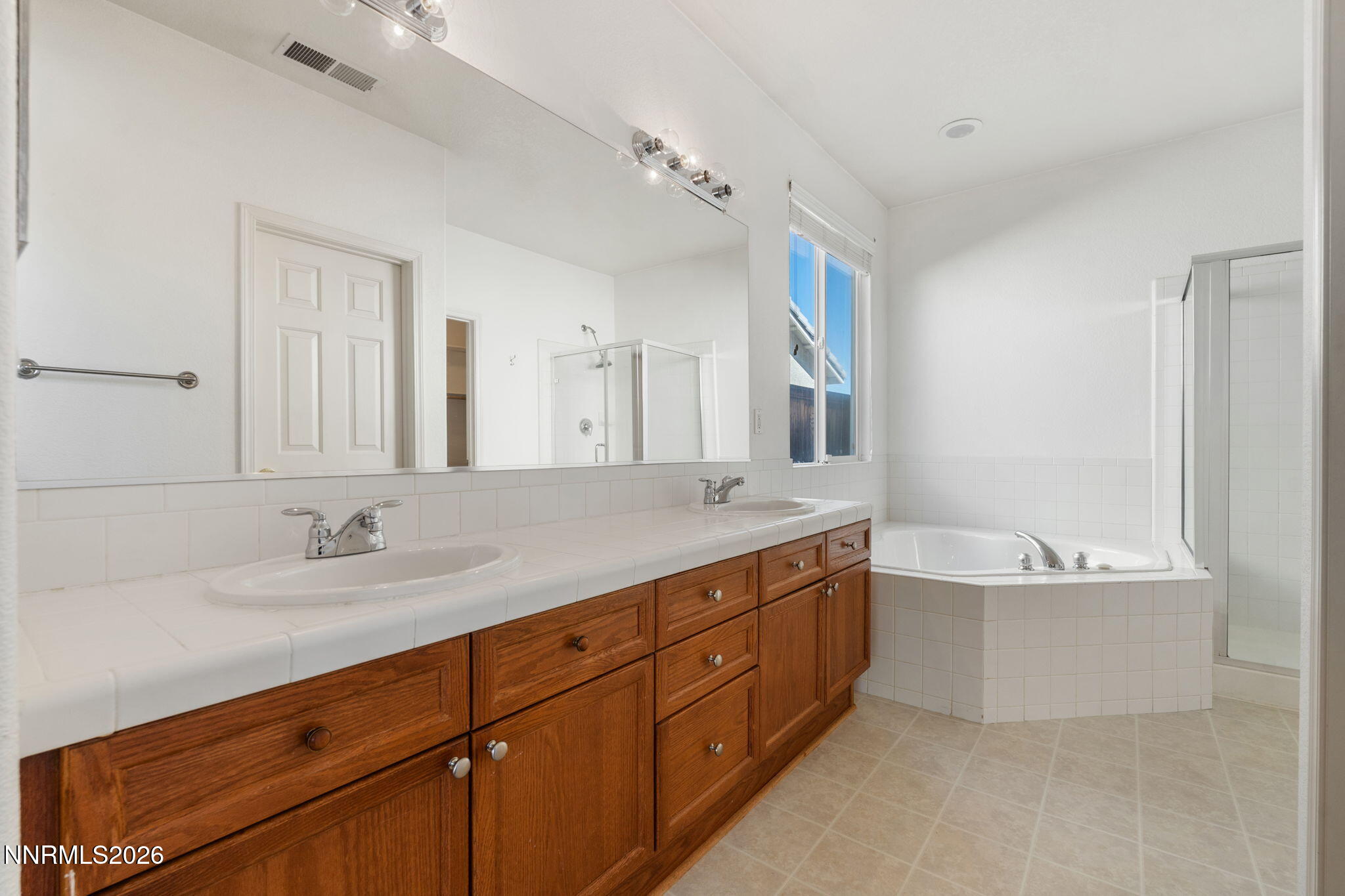 10295 Lucente Way Property Photo 25