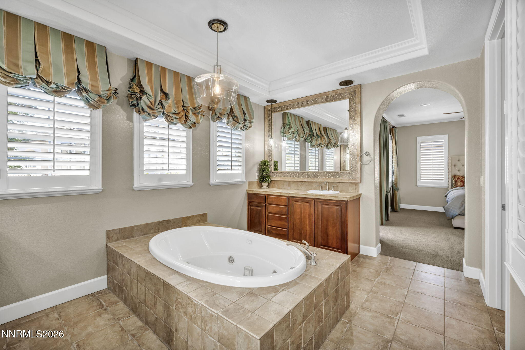 10795 Serratina Drive Property Photo 30