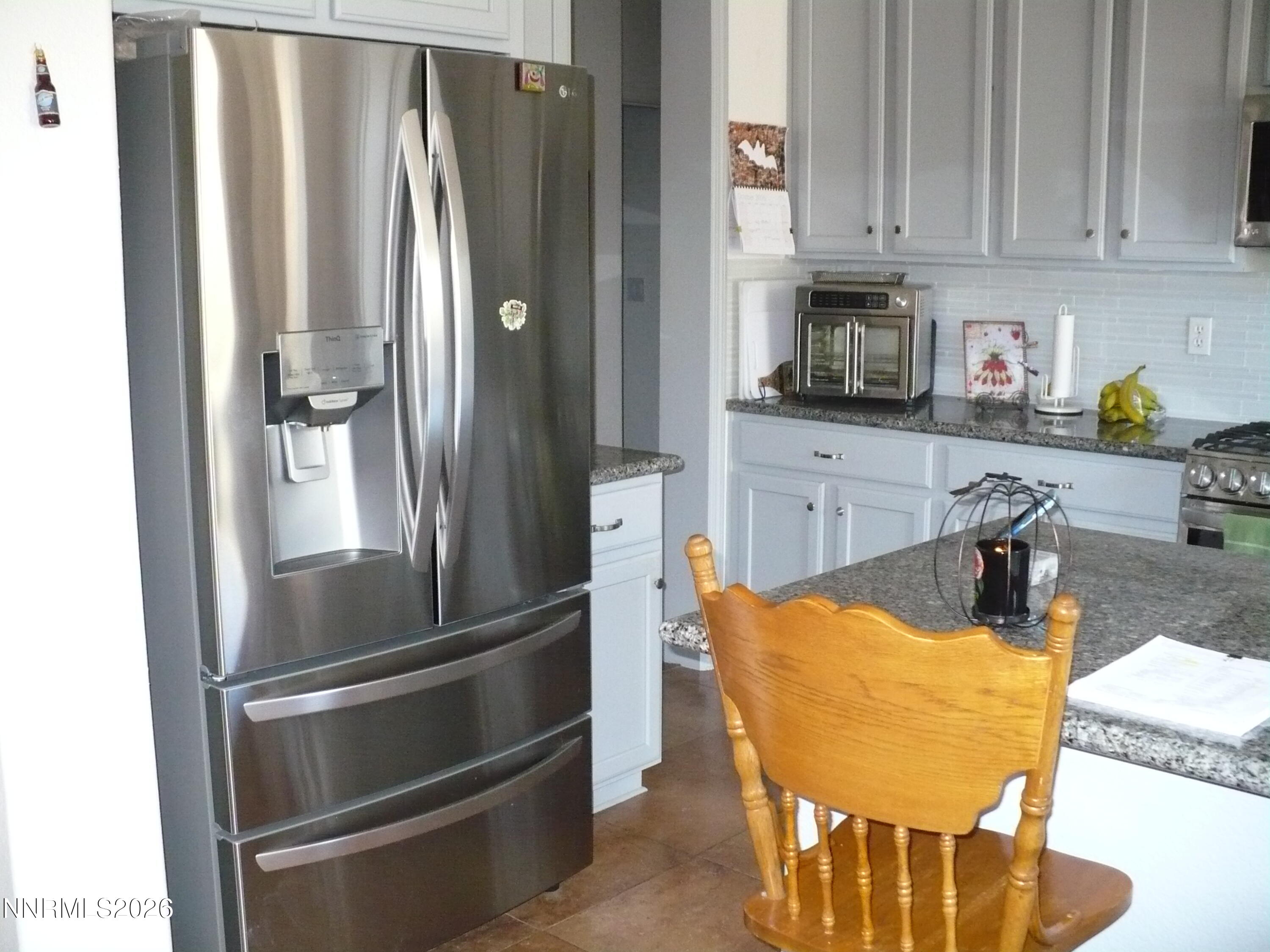 10572 Fort Morgan Way Property Photo 4
