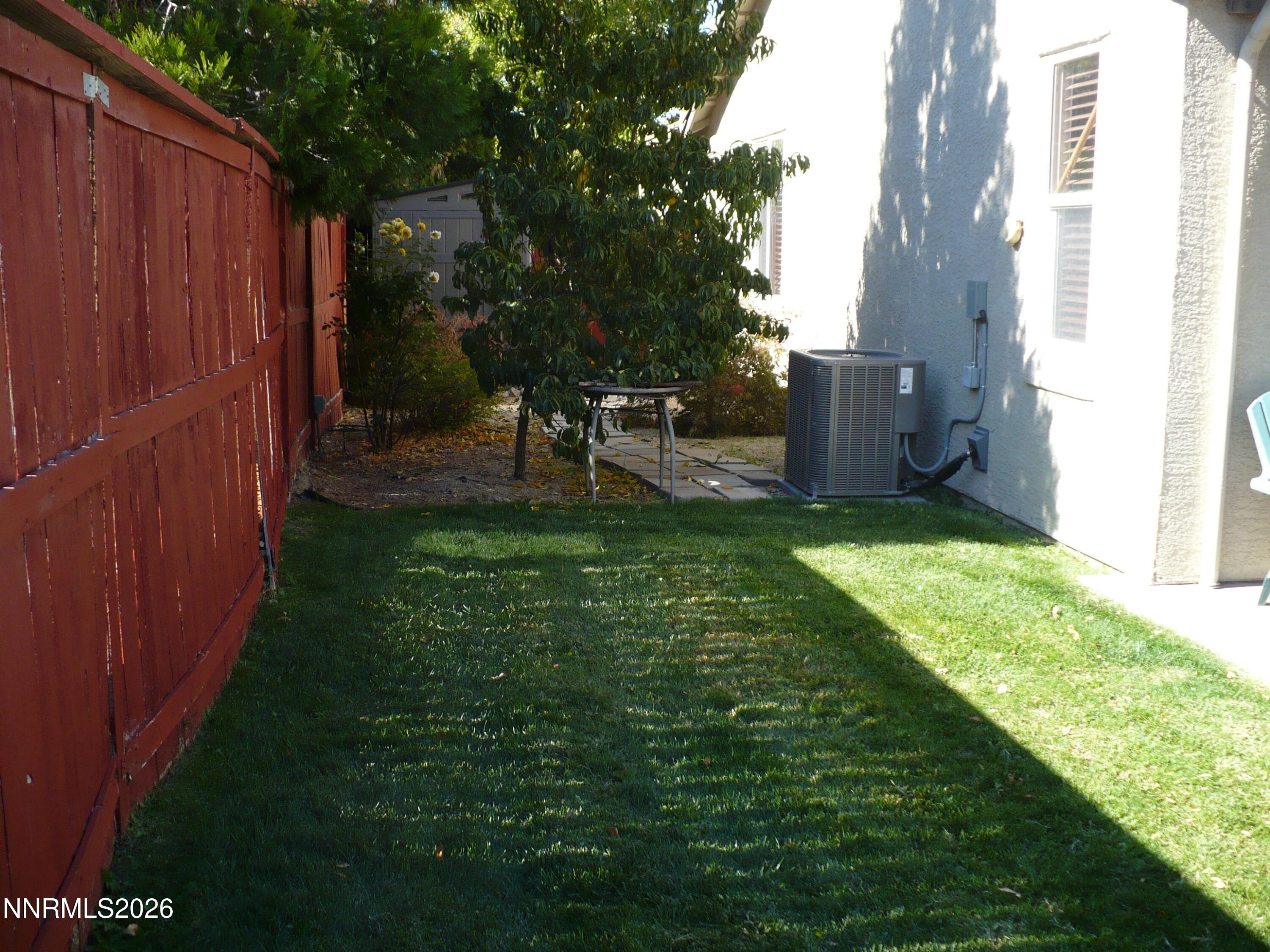 10572 Fort Morgan Way Property Photo 8