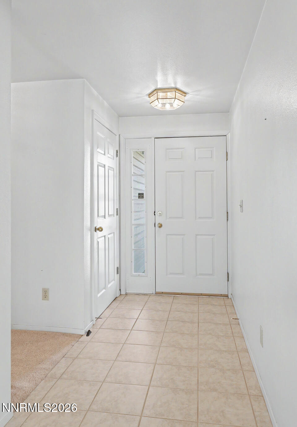 481 Meadow Glen Drive Property Photo 3