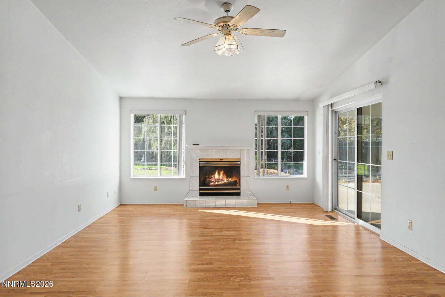 481 Meadow Glen Drive Property Photo 4
