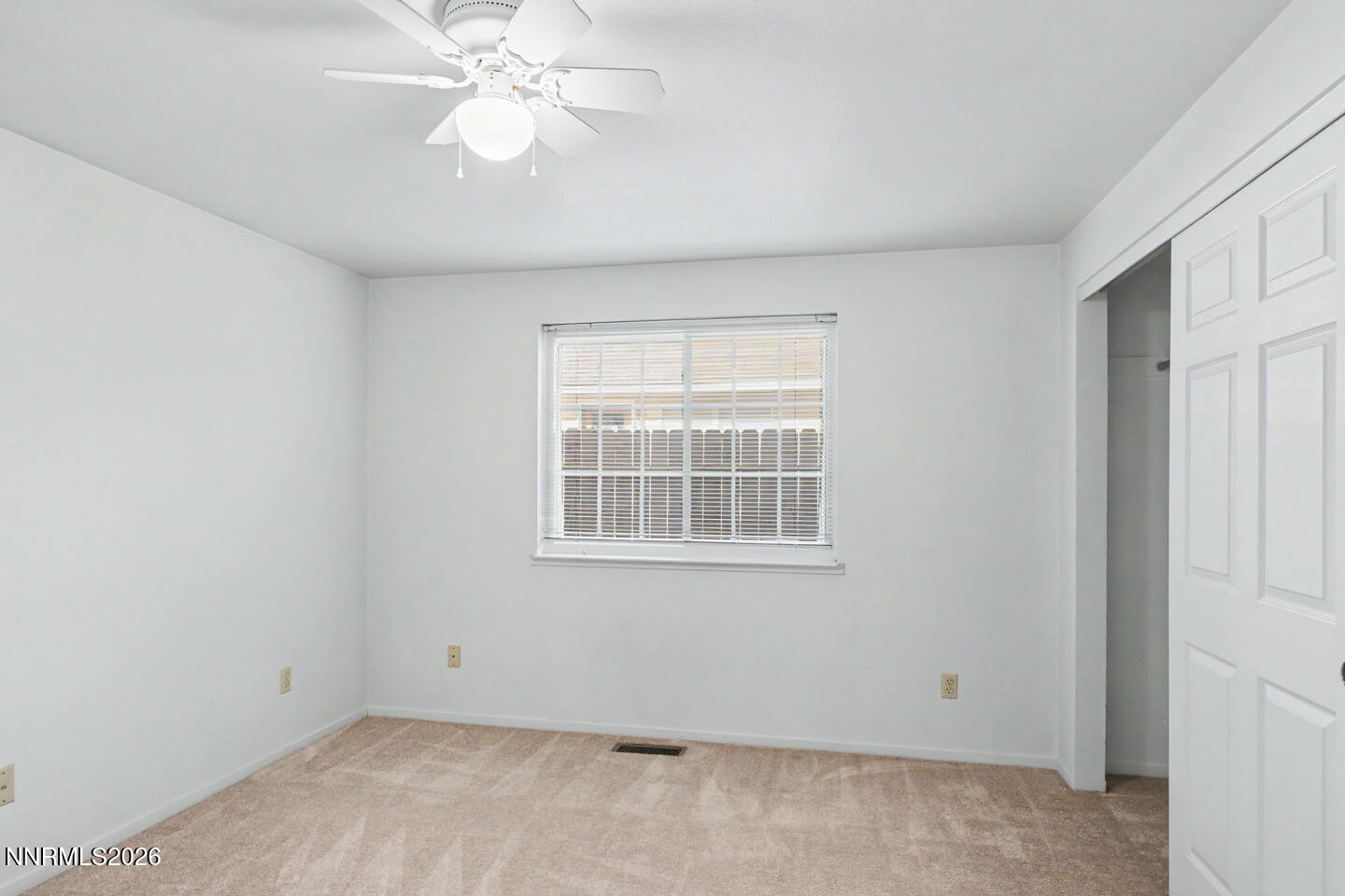 481 Meadow Glen Drive Property Photo 10