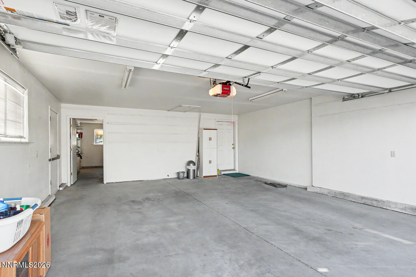 481 Meadow Glen Drive Property Photo 23