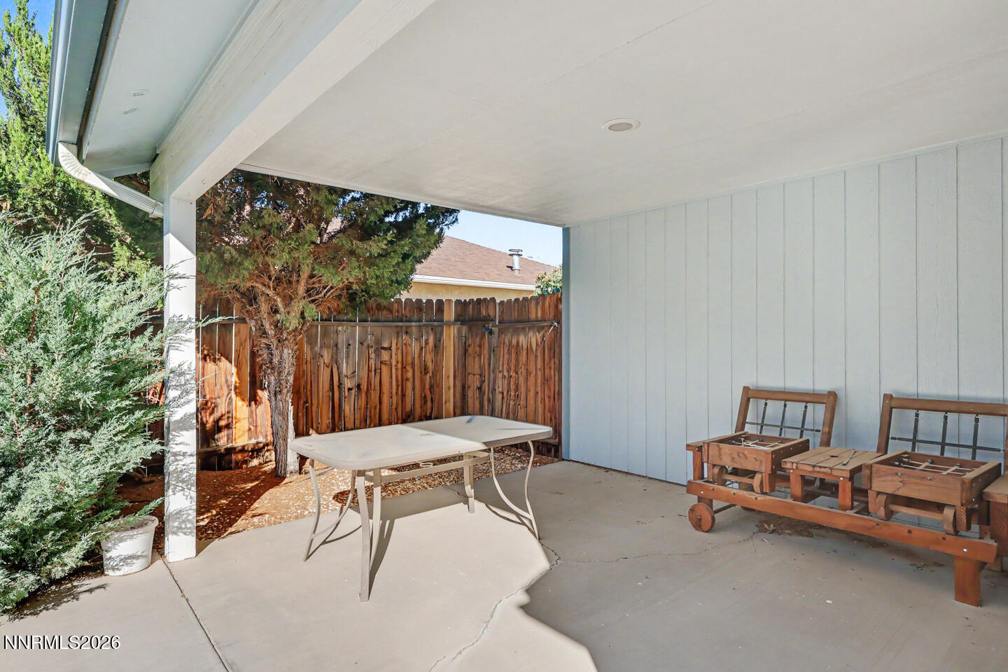 481 Meadow Glen Drive Property Photo 33
