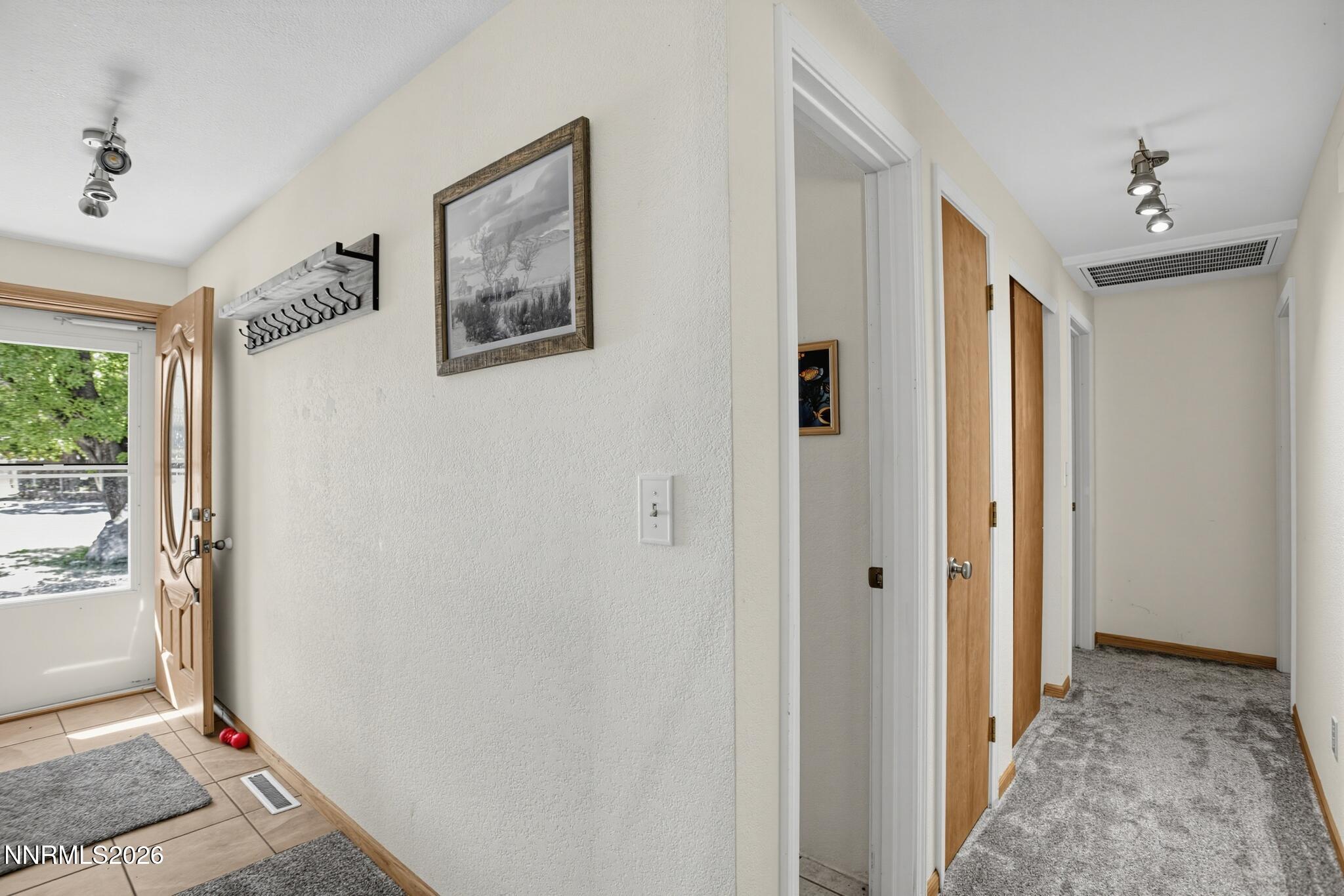 3975 Northgate Lane Property Photo 4