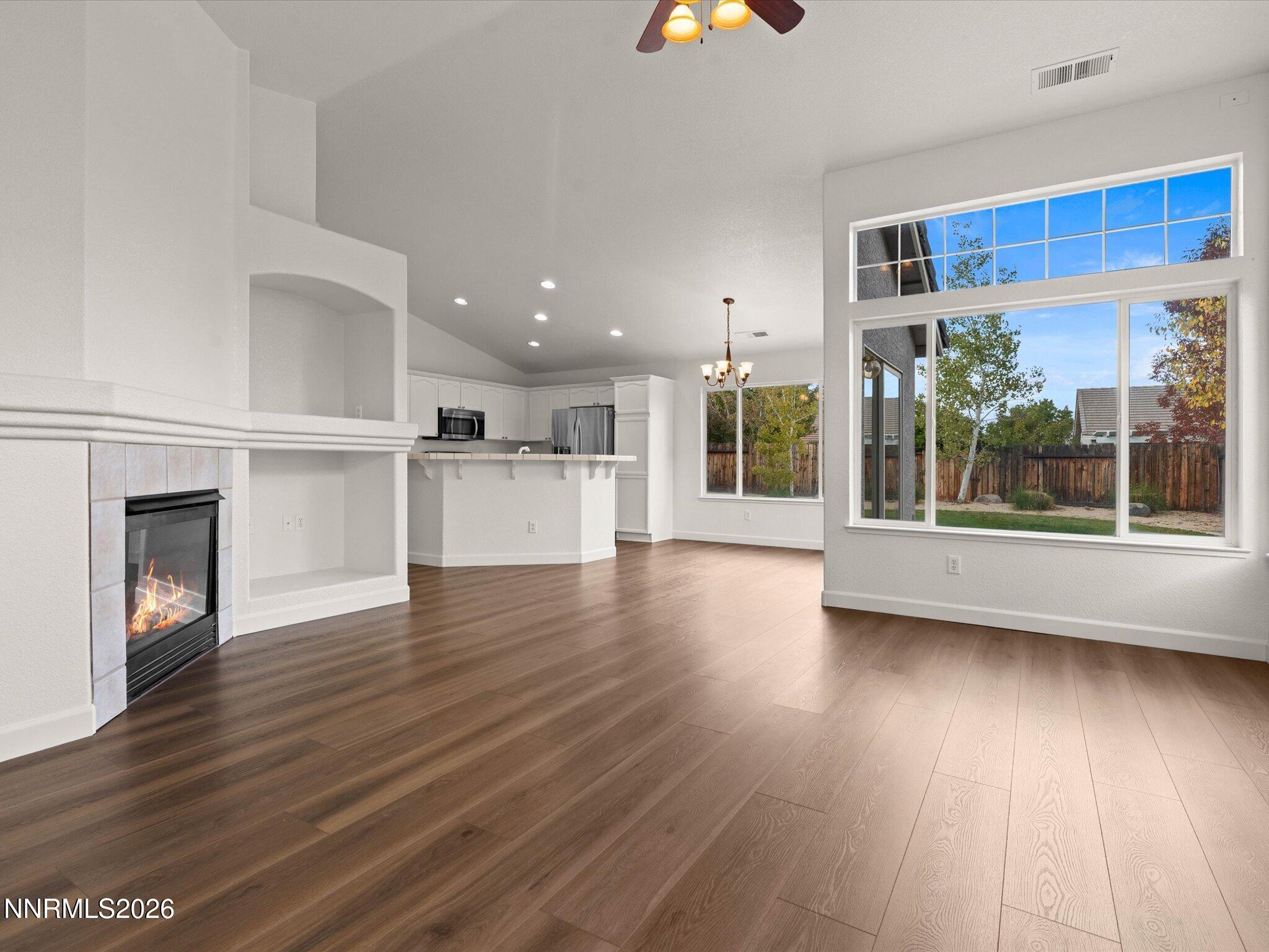 1865 San Lorenzo Drive Property Photo 3