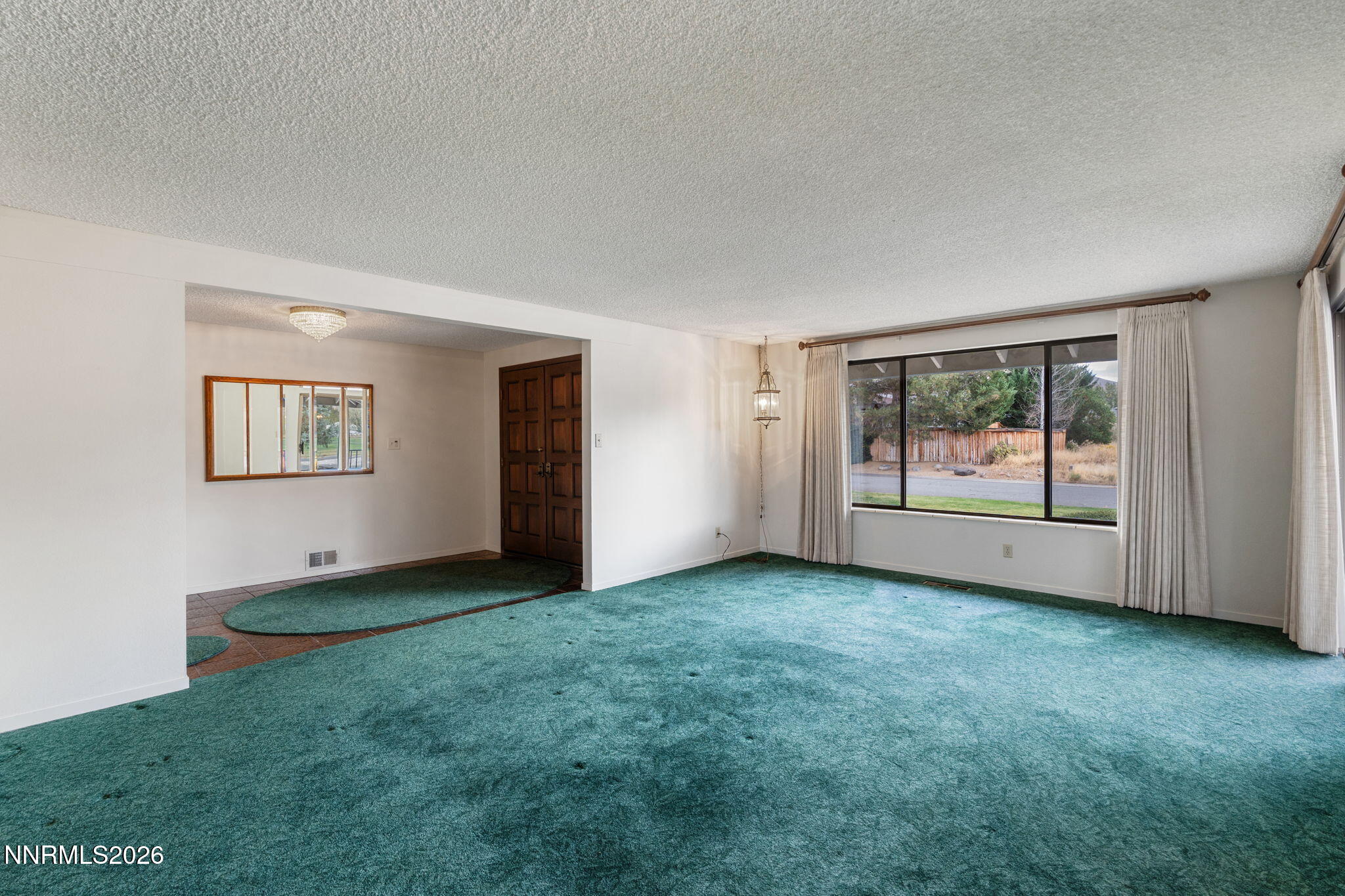 4045 Inverness Drive Property Photo 5