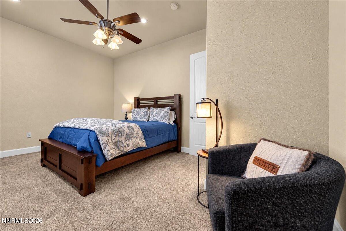401 Kingsbarn Court Property Photo 43