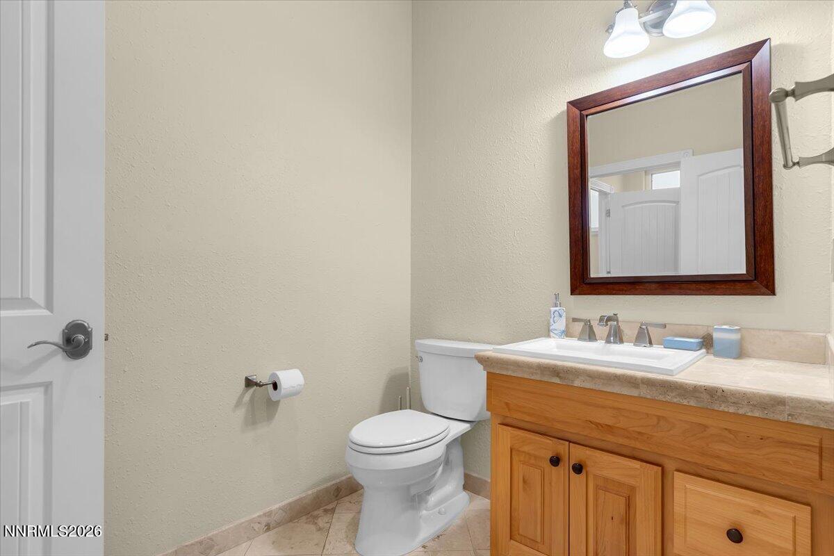 401 Kingsbarn Court Property Photo 48