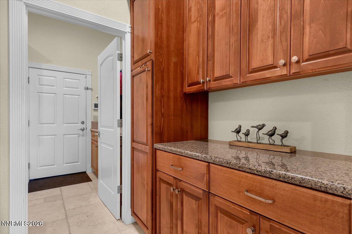 401 Kingsbarn Court Property Photo 54