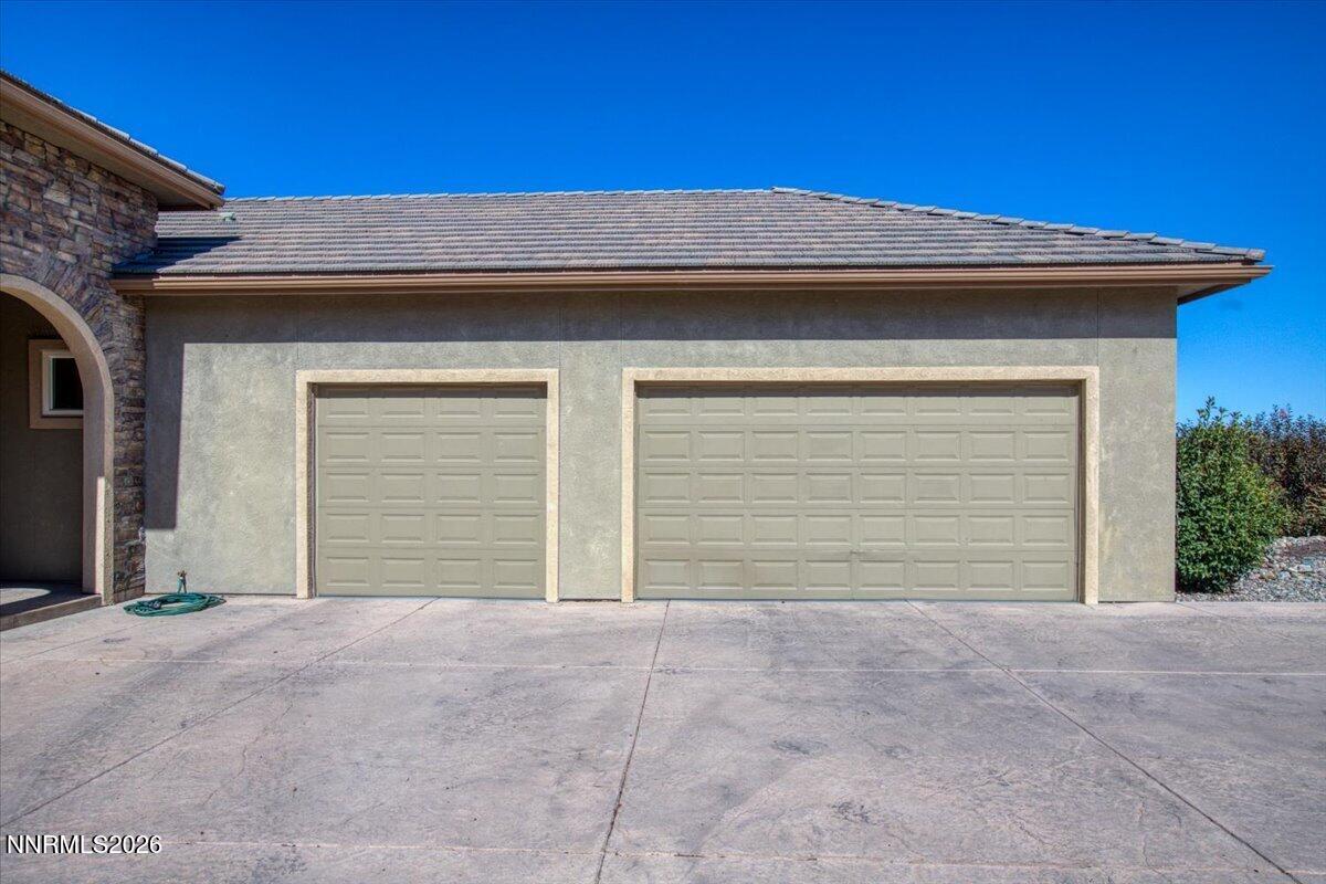 401 Kingsbarn Court Property Photo 64