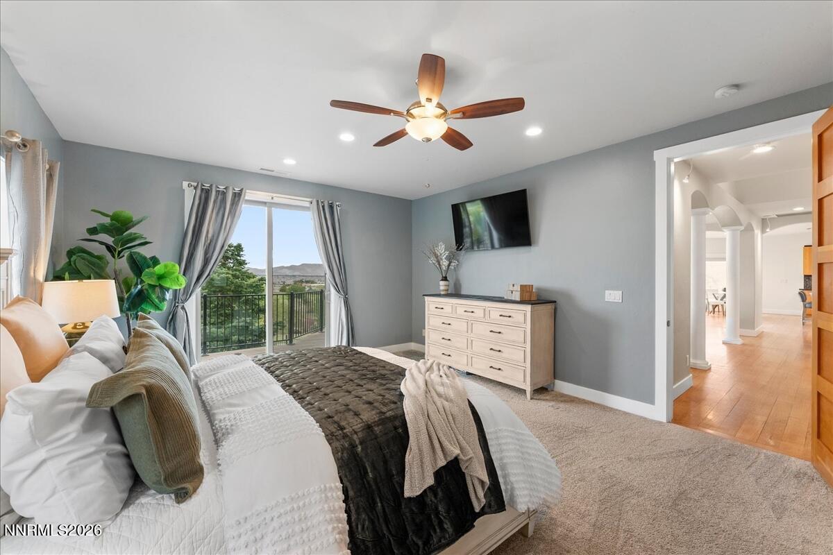 2480 Singing Hills Drive Property Photo 18