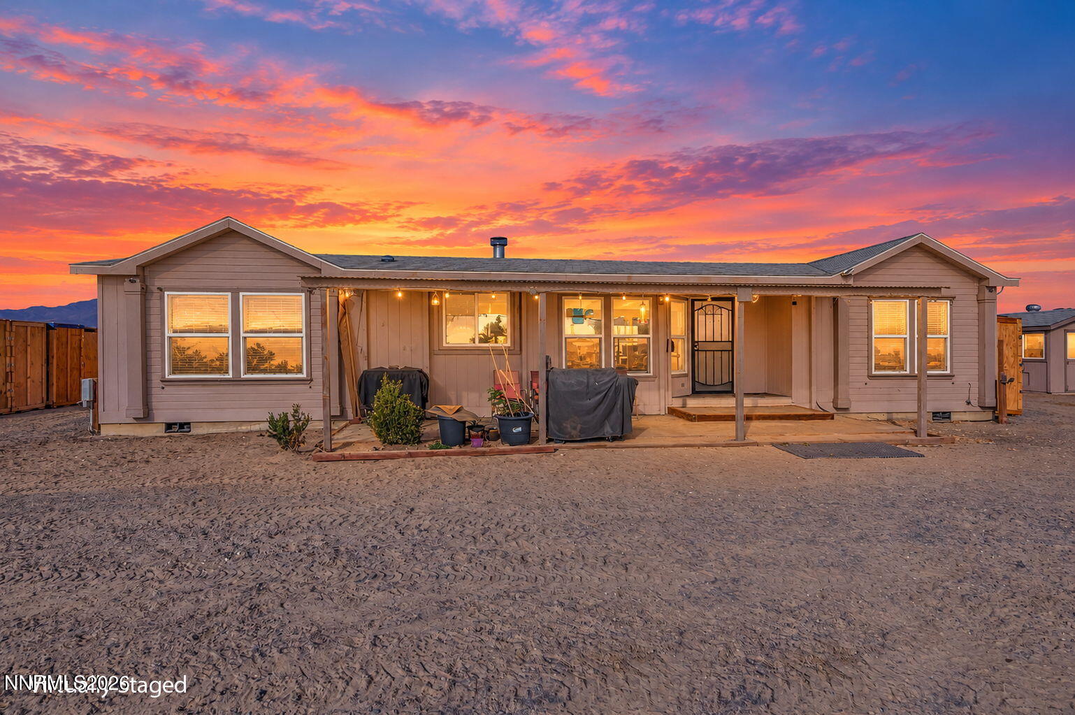 5285 Lemon Street Property Photo 1