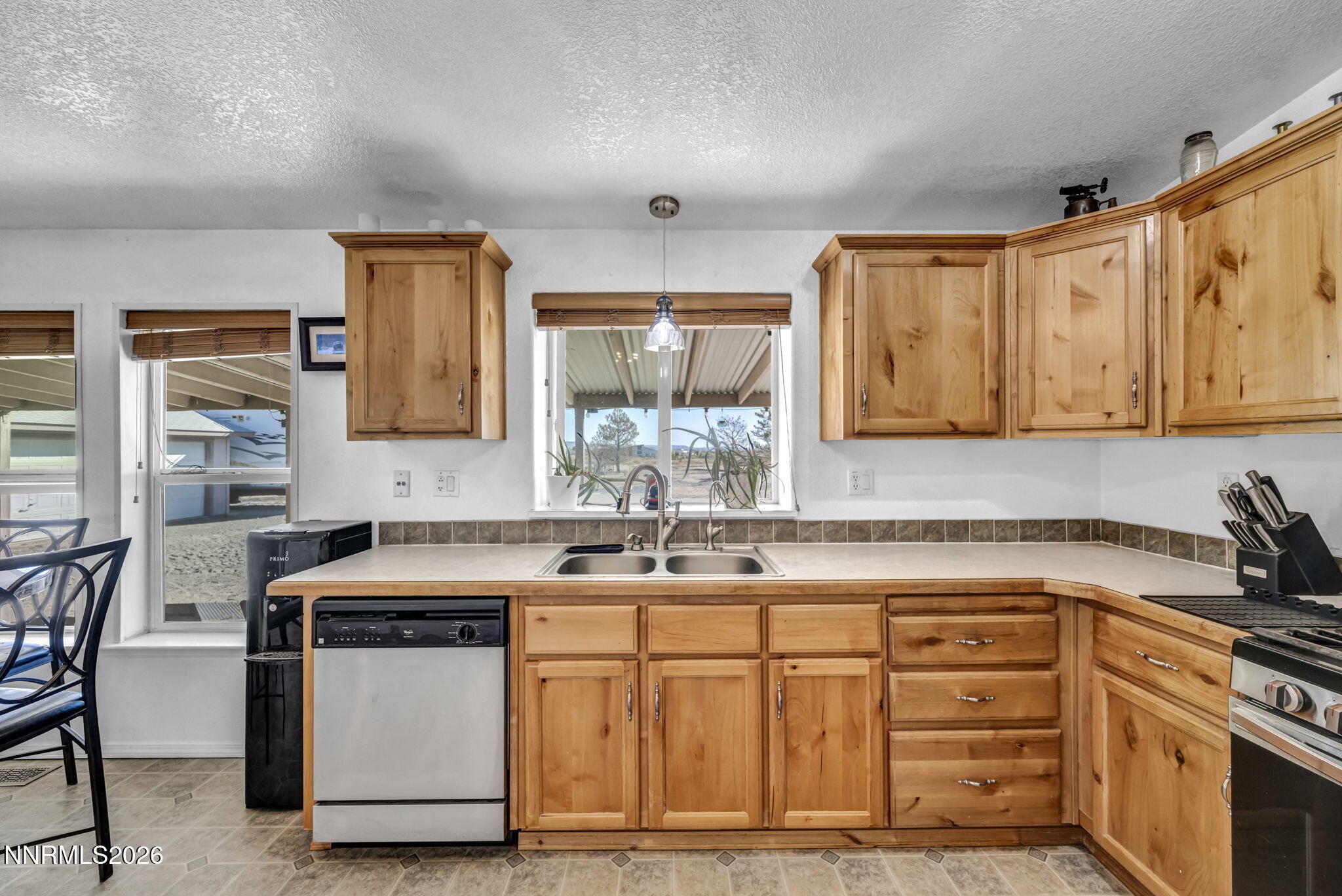5285 Lemon Street Property Photo 19