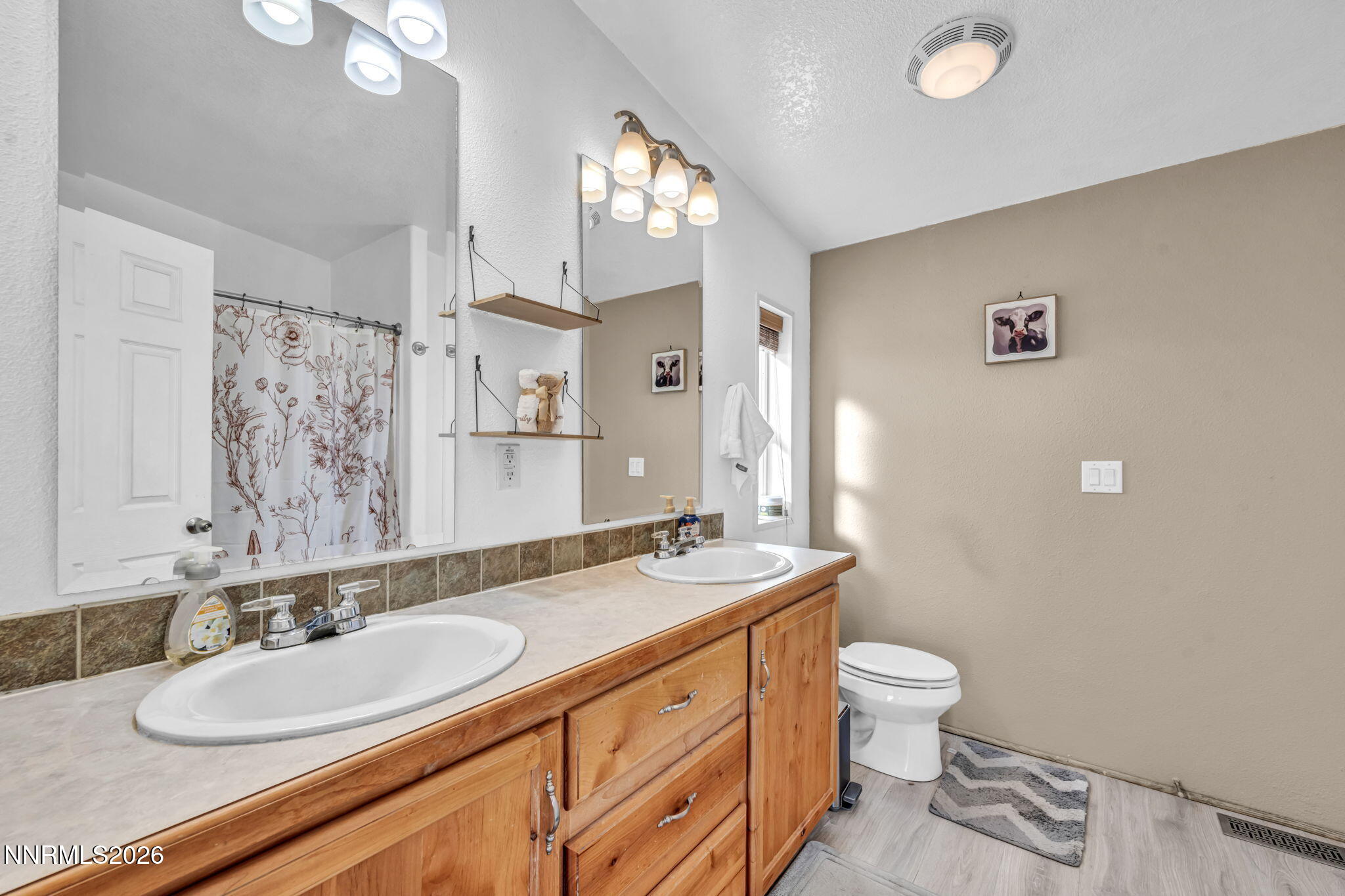 5285 Lemon Street Property Photo 29