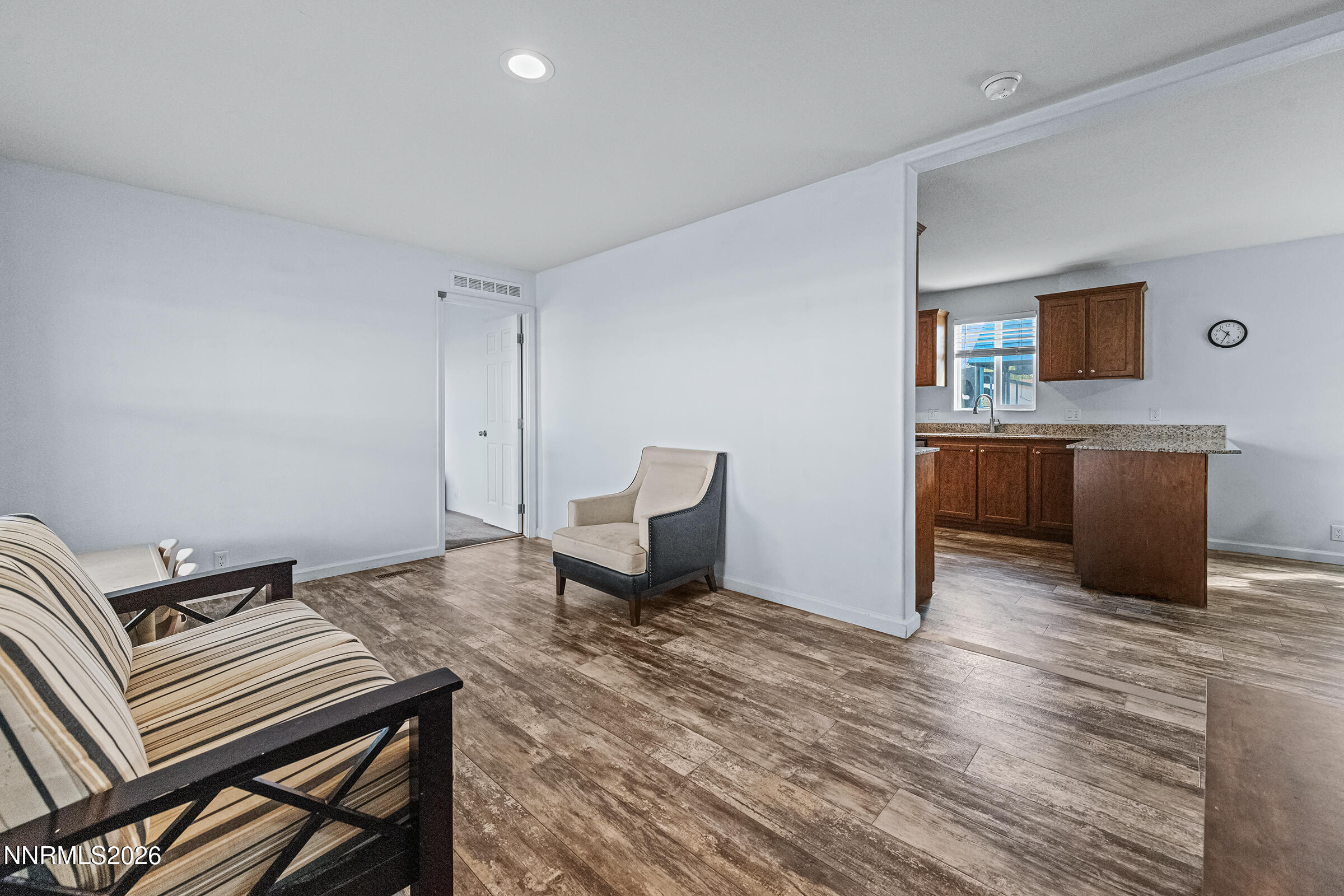 18 Scarsdale Drive Property Photo 6
