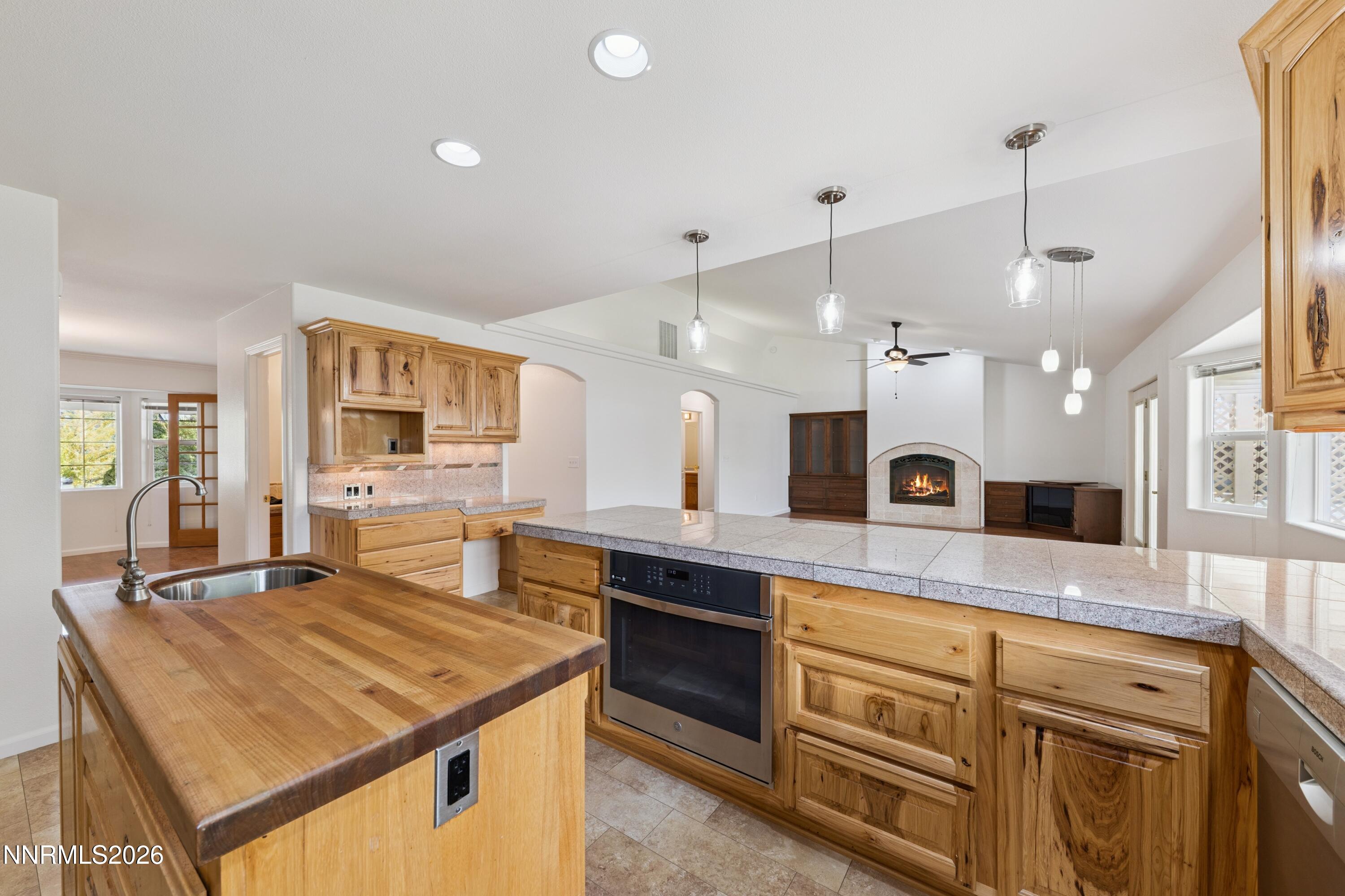 792 Marsh Road Property Photo 19