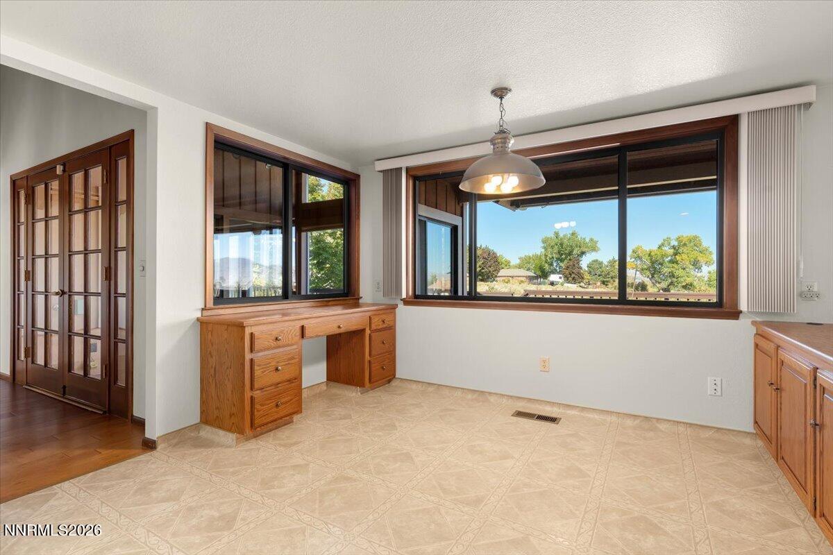 1585 Twin Oaks Road Property Photo 29